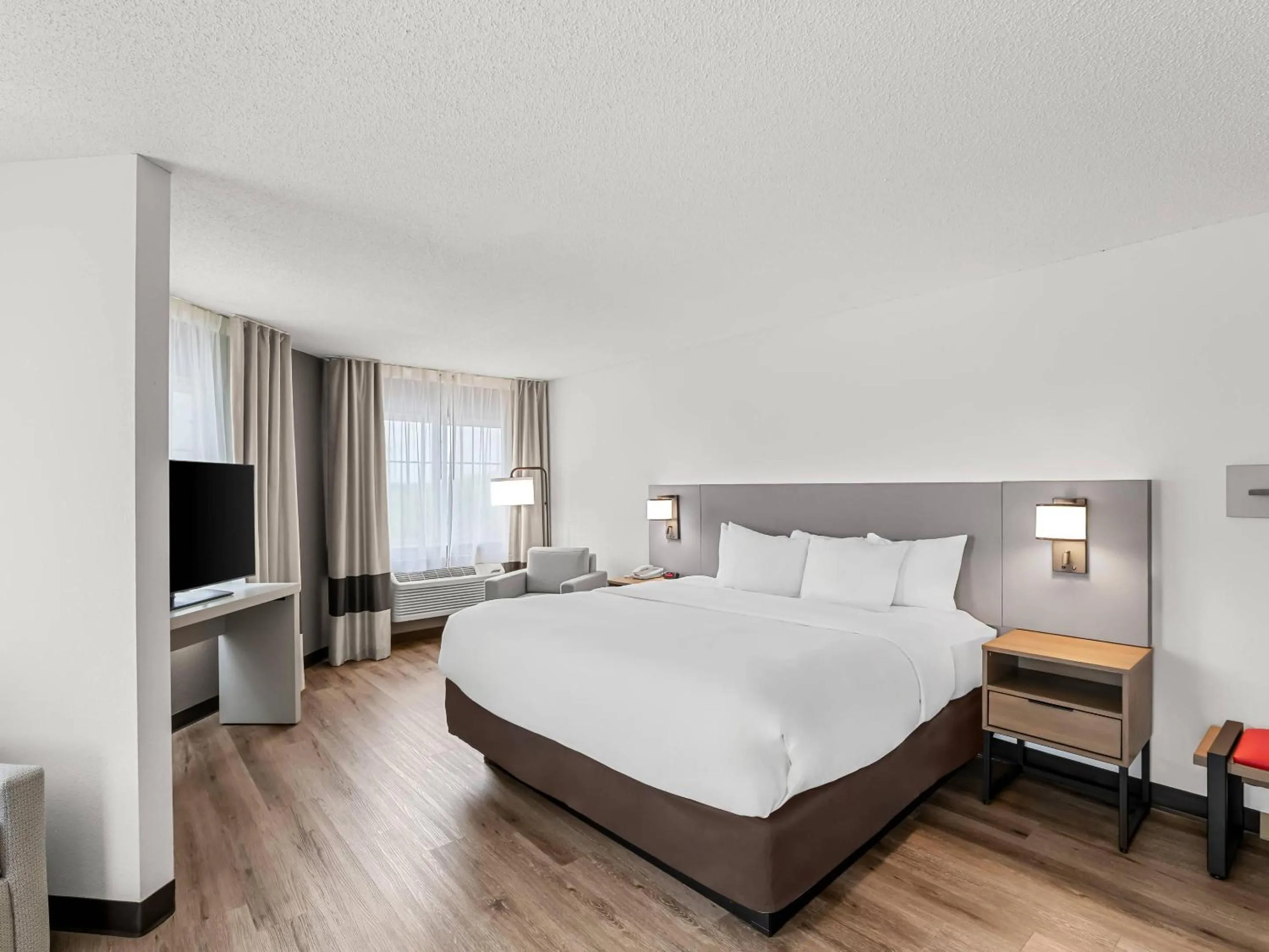 Bedroom, Bed in Comfort Inn & Suites Bellevue - Omaha Offutt AFB