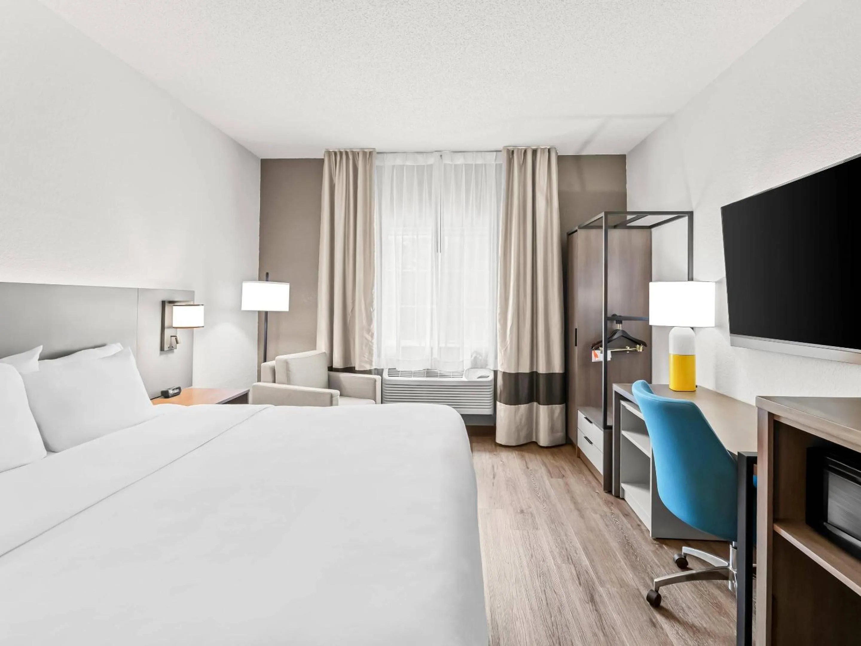 Bedroom, Bed in Comfort Inn & Suites Bellevue - Omaha Offutt AFB