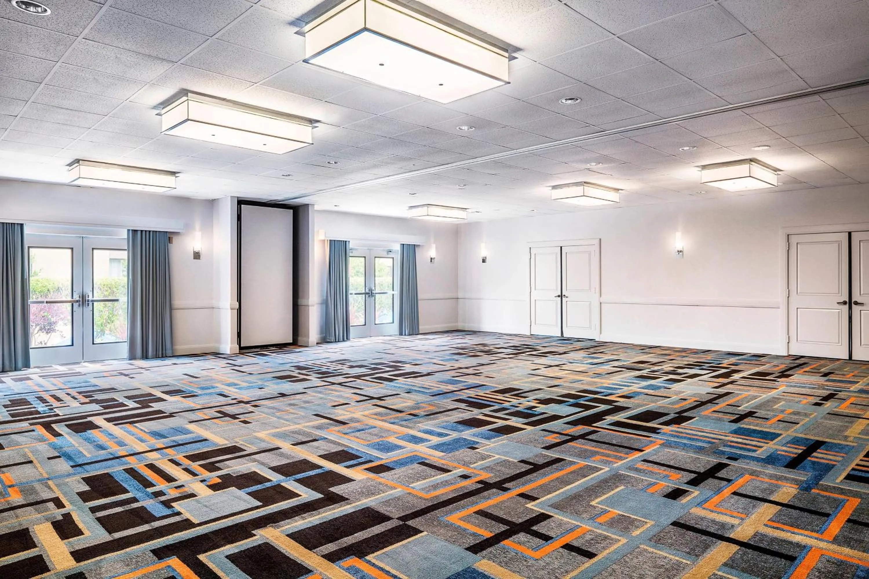 Meeting/conference room in Marin Hilltop Hotel