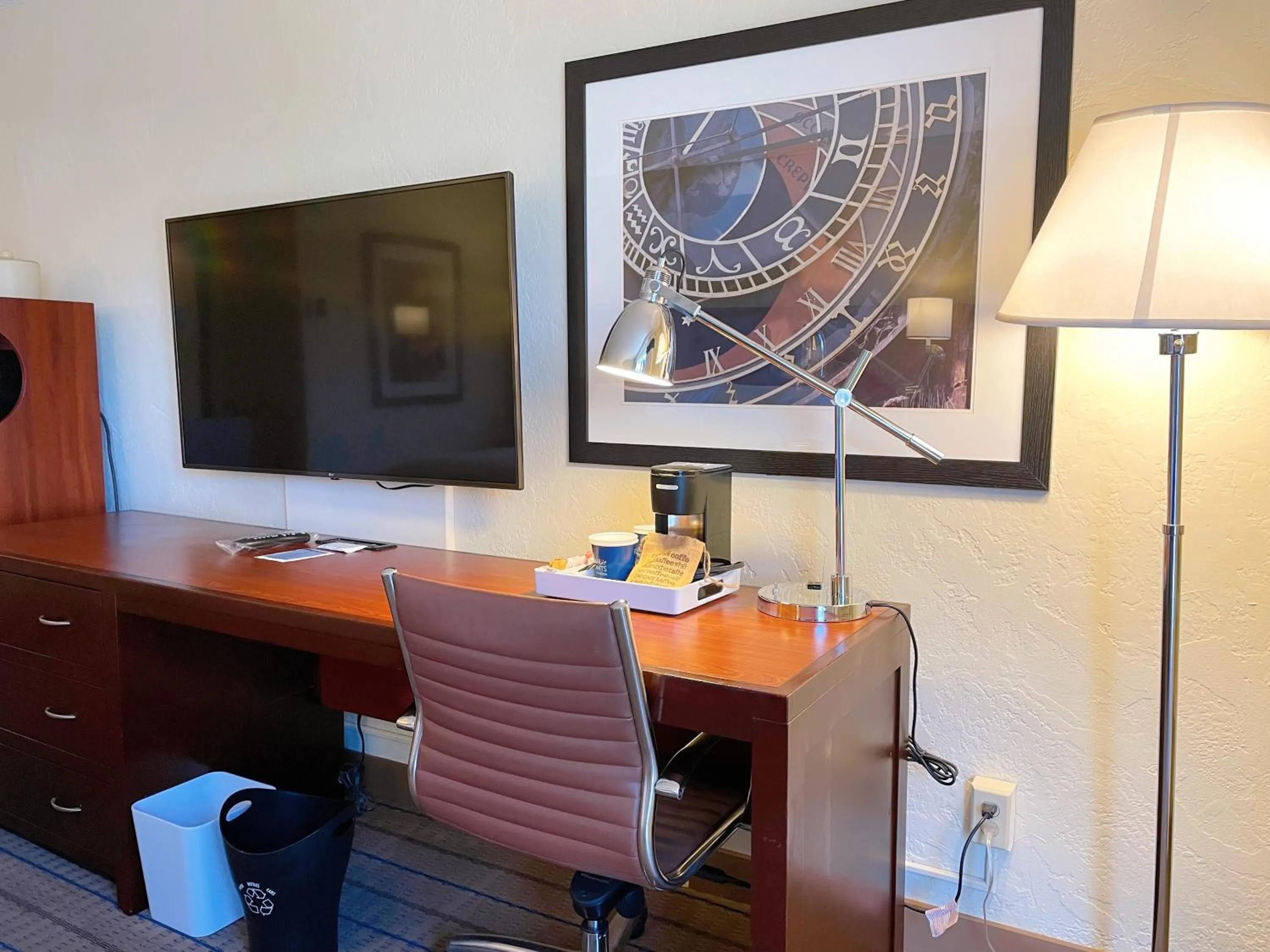 Guests in Four Points by Sheraton San Rafael Marin County