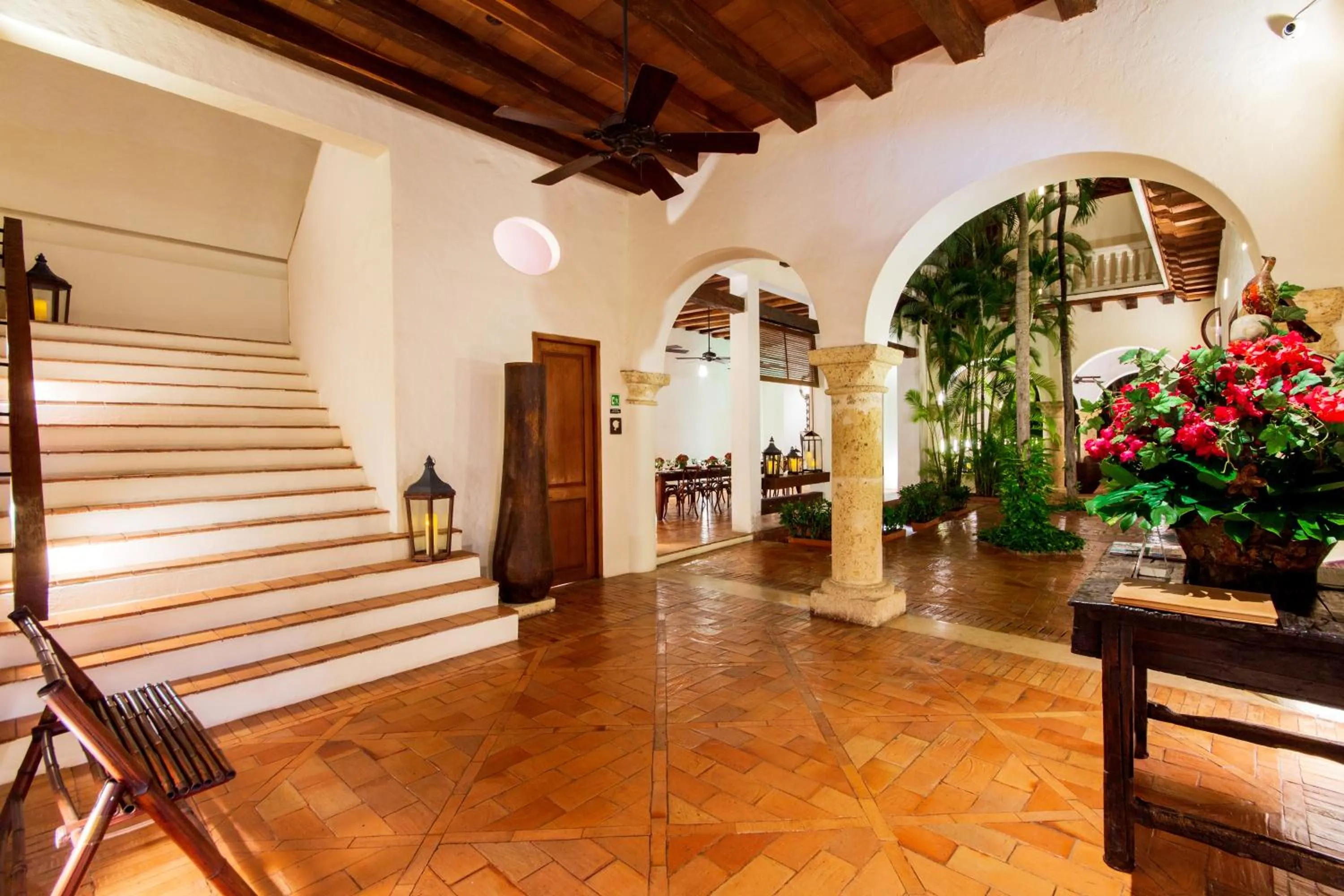 Patio in Hotel Quadrifolio