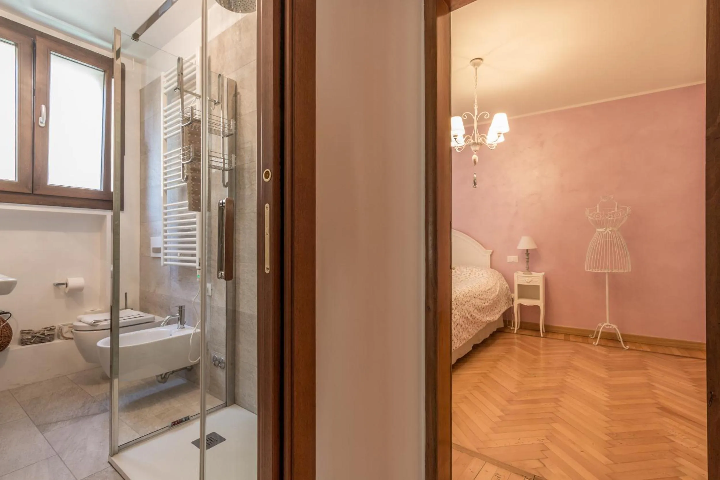 Photo of the whole room in CASA DELL'ARTISTA