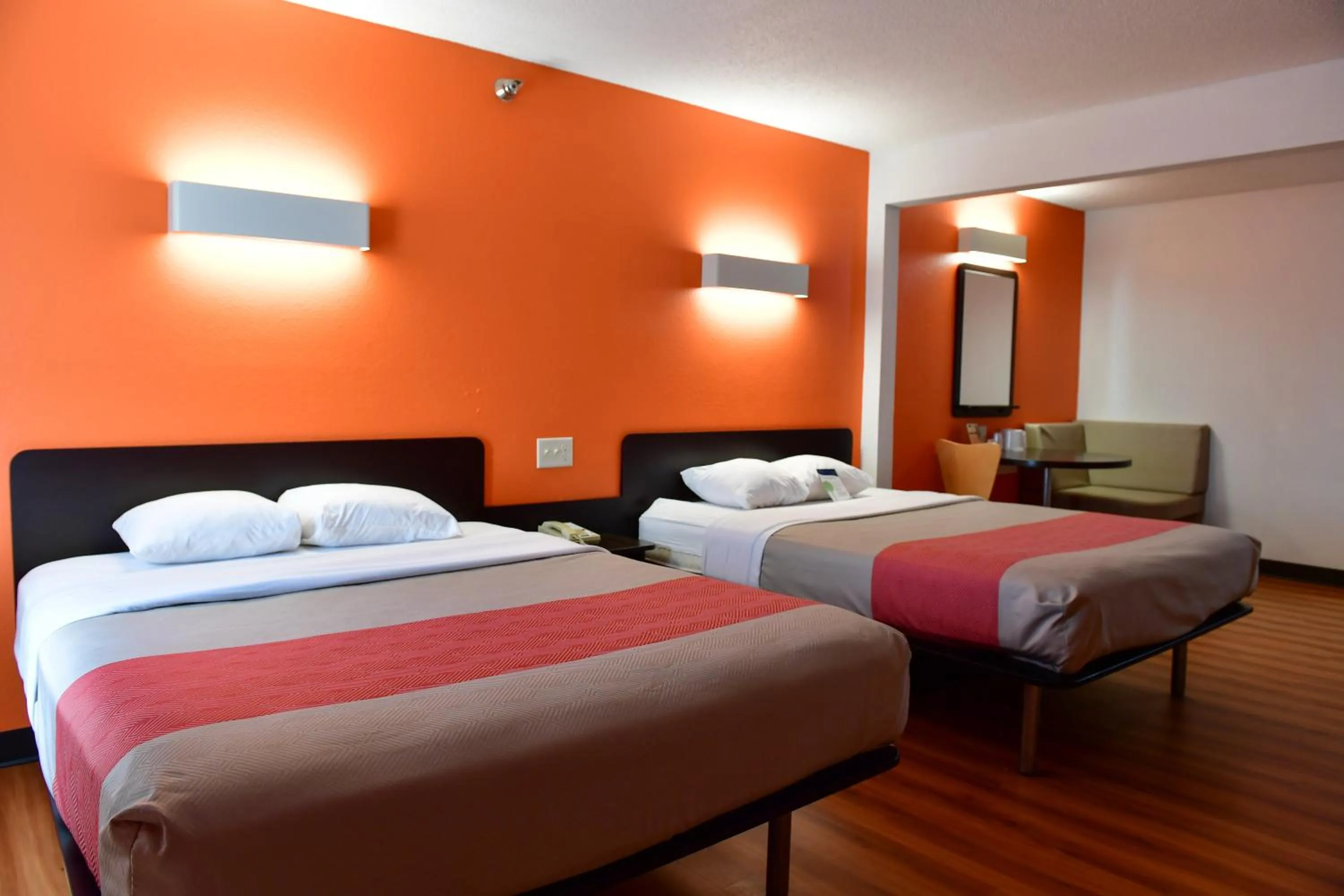 Photo of the whole room in Motel 6-Lincoln, NE