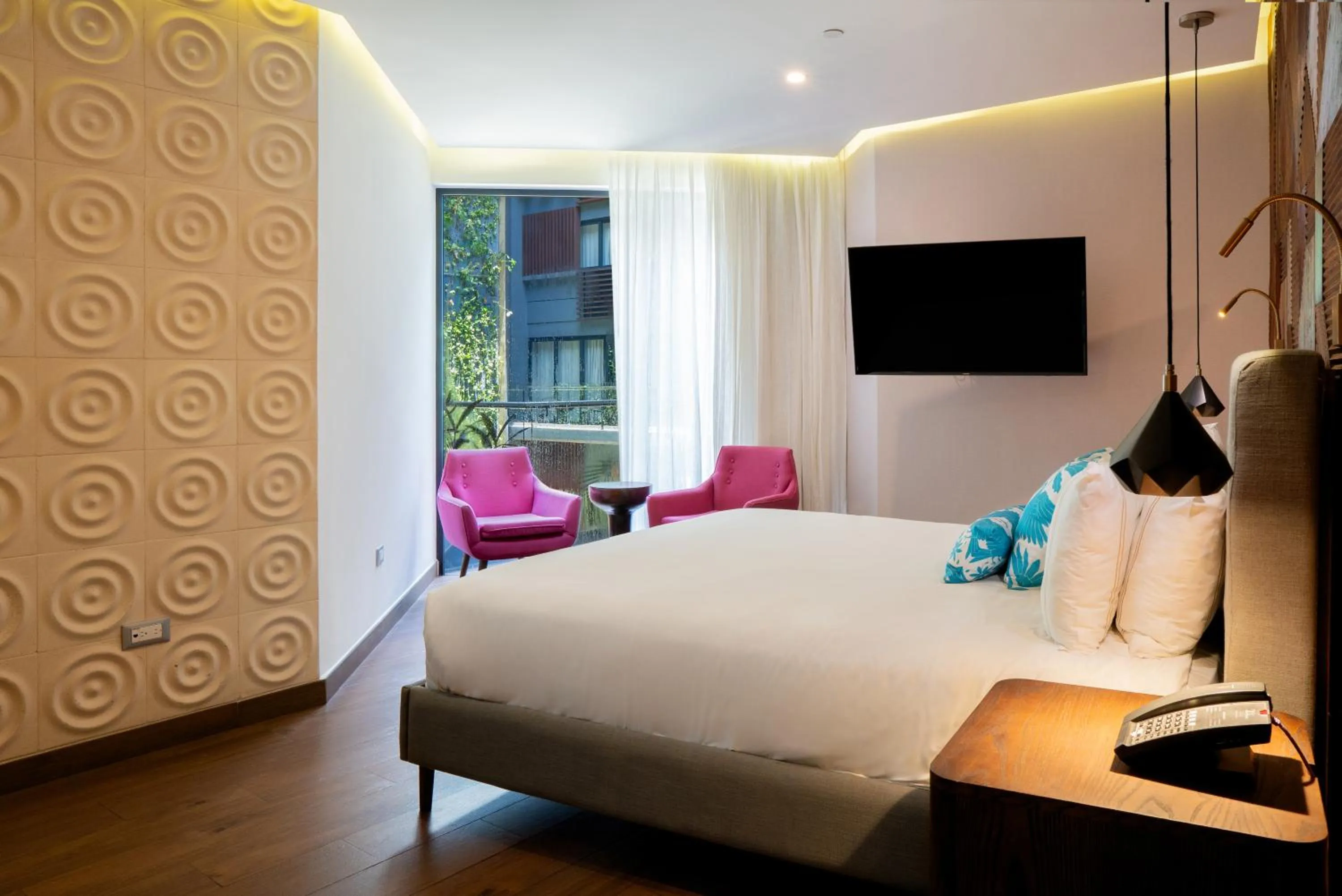 Bedroom, Bed in The Fives Downtown Hotel & Residences, Curio Collection by Hilton
