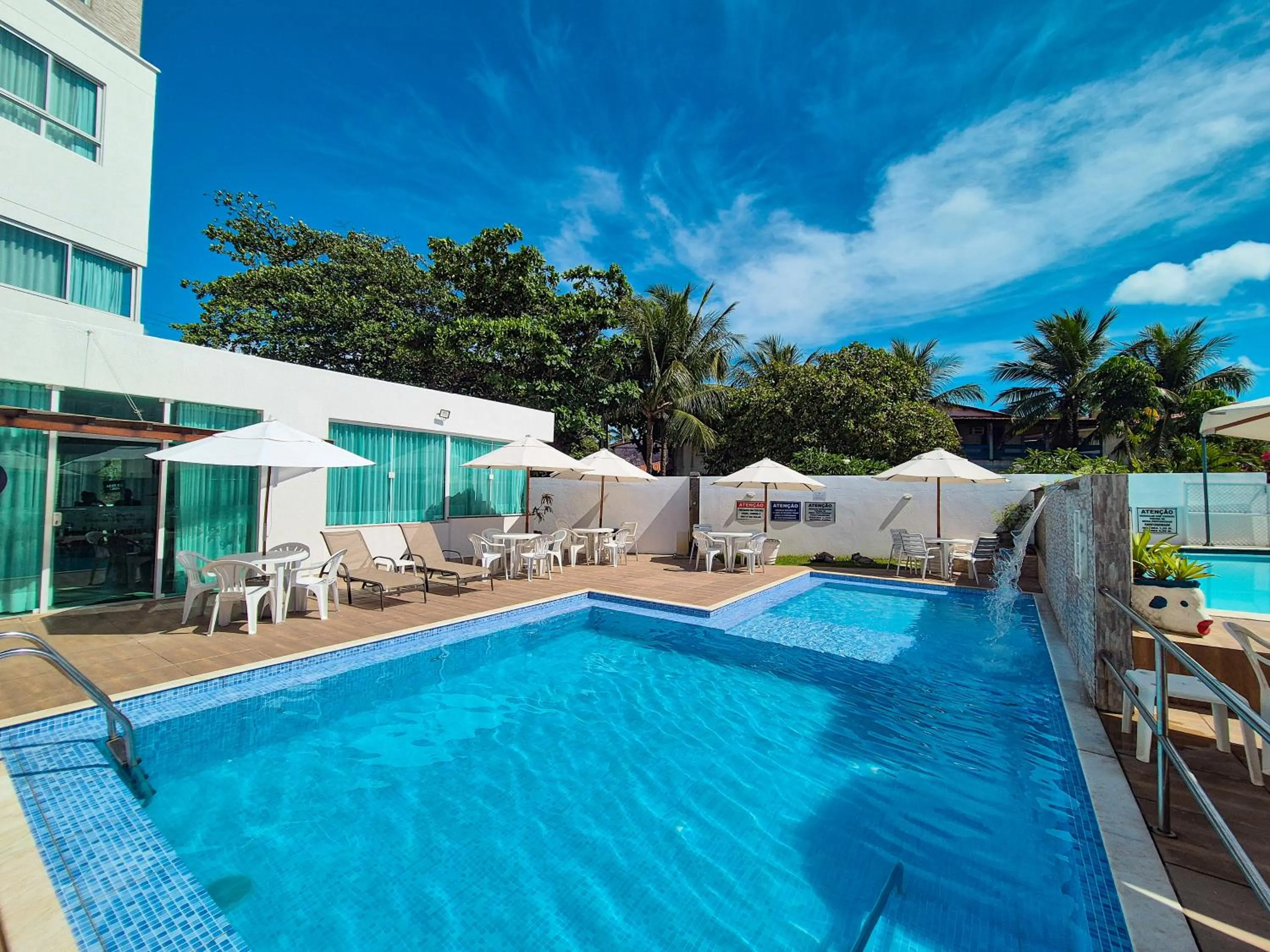 Swimming pool in Hotel Vivenda dos Corais