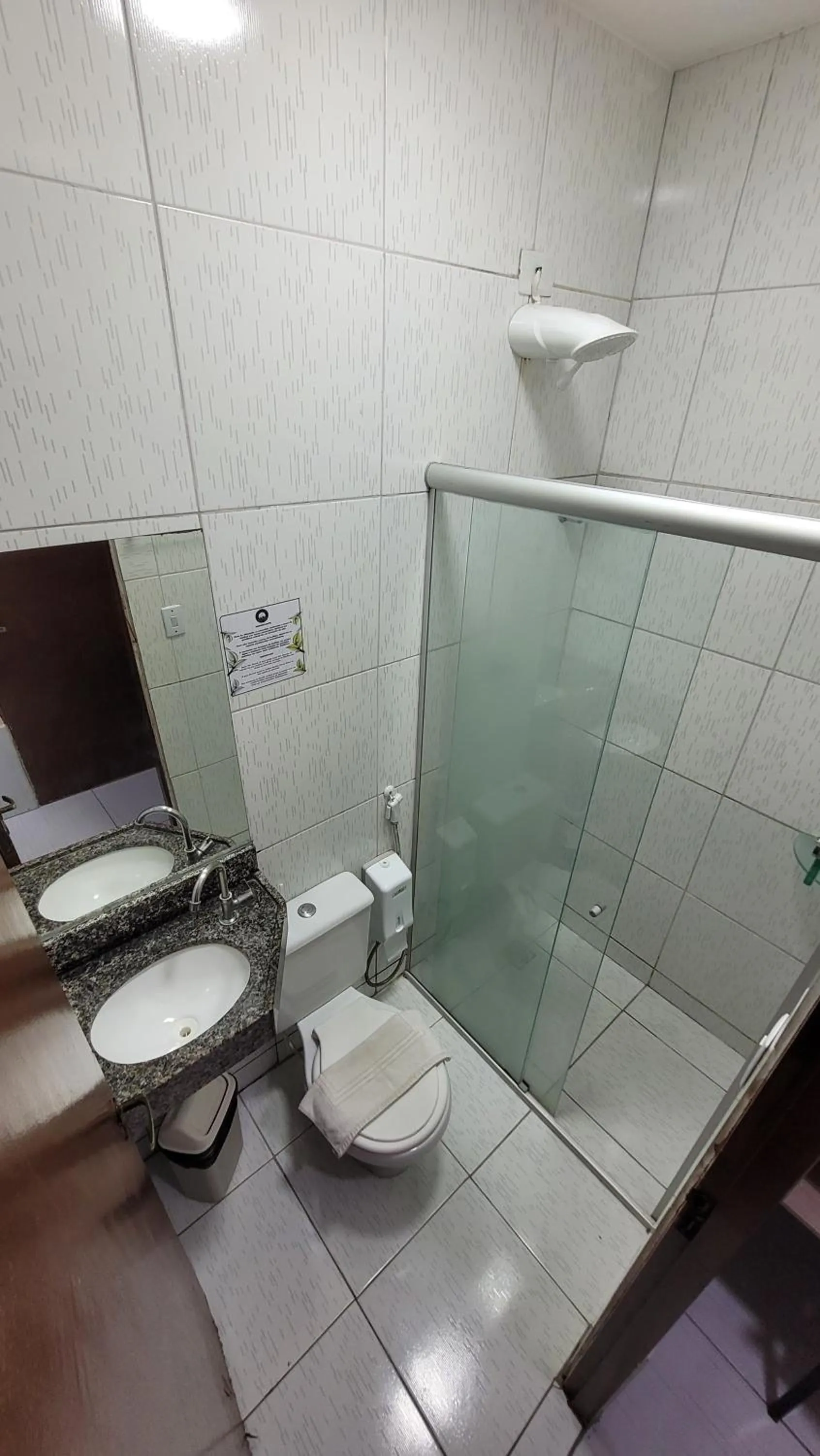 Shower in Pousada Costera