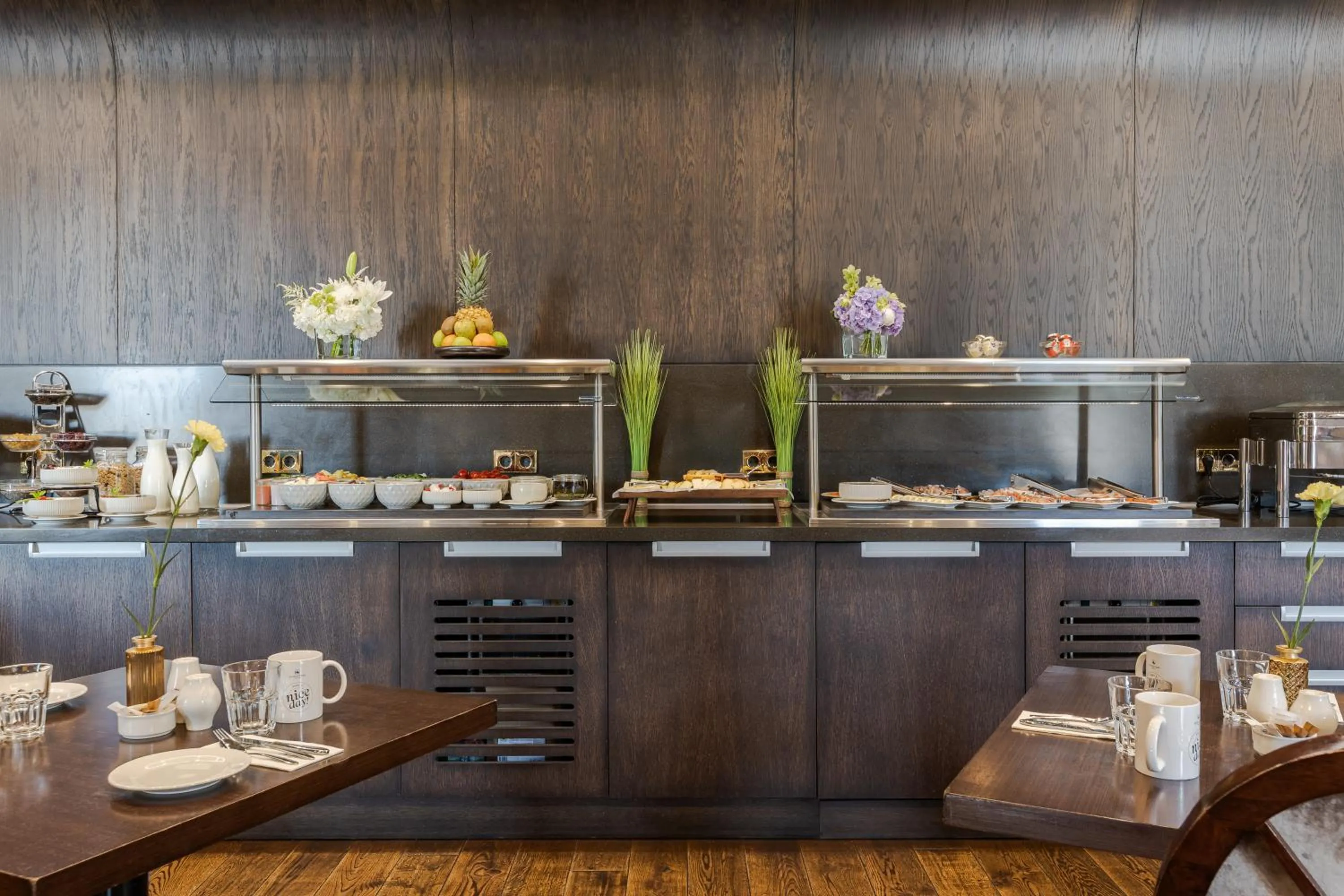 Food and drinks in Eurostars Metropole