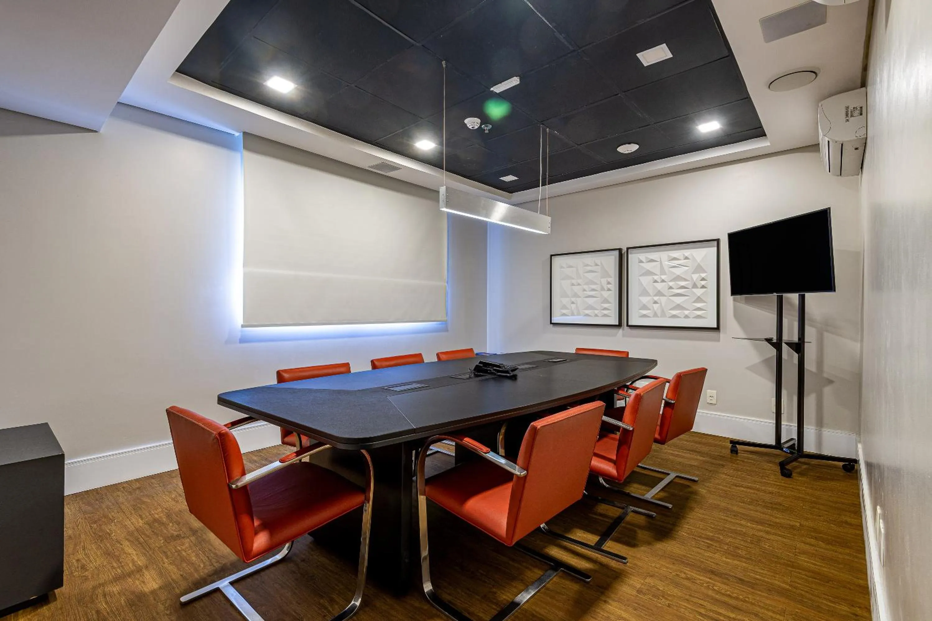 Business facilities in Roomo Transamerica Santos Gonzaga