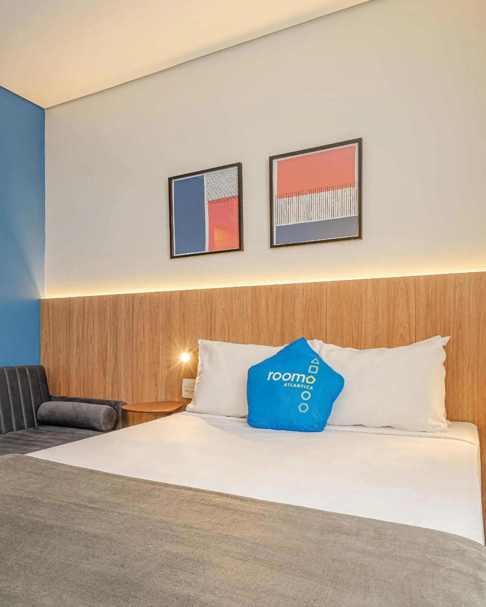 Triple Room with Bathroom in Roomo Transamerica Santos Gonzaga Triple Room with Bathroom in Roomo Transamerica Santos Gonzaga