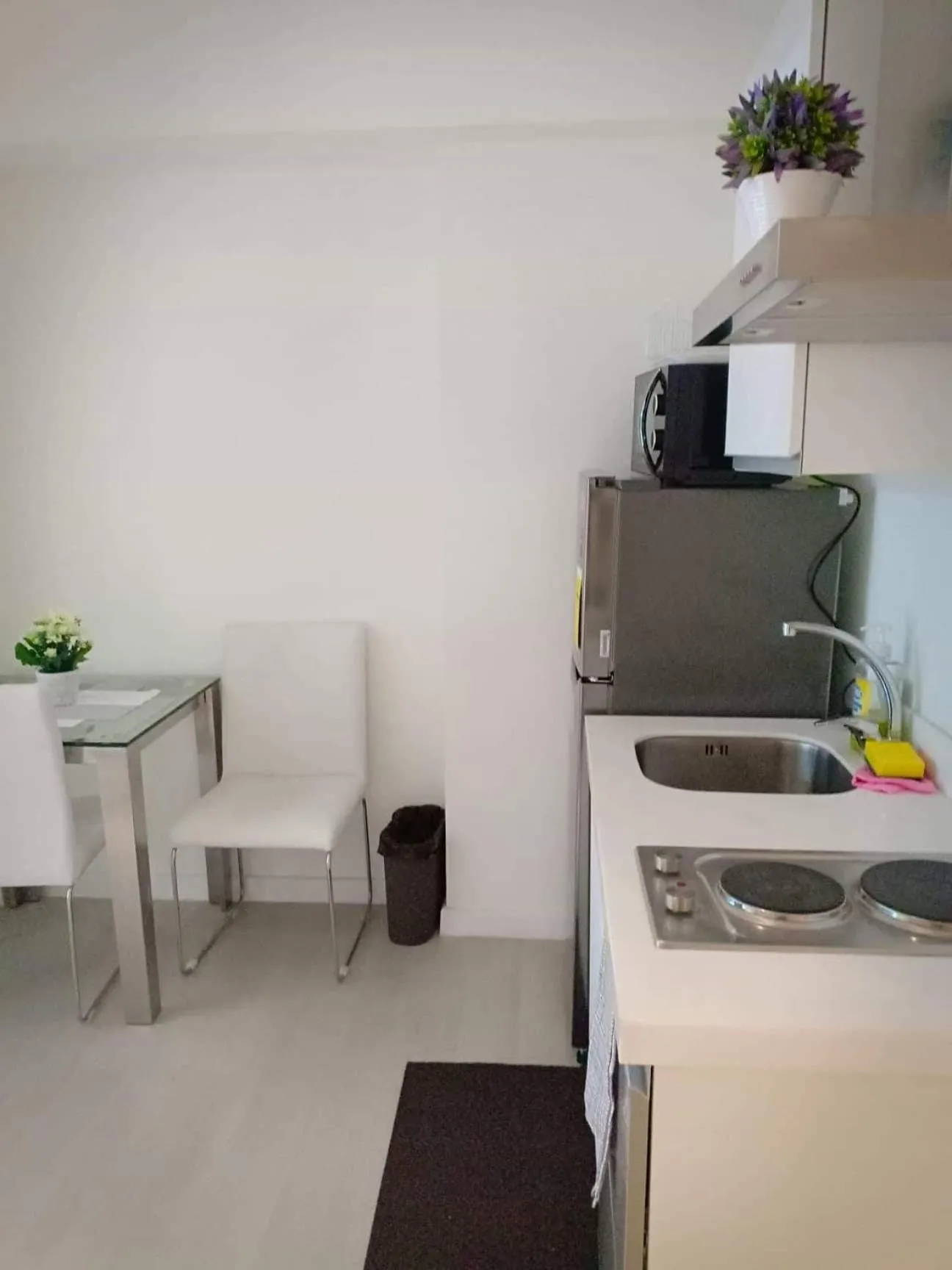 Azure Residences by Van Florendo