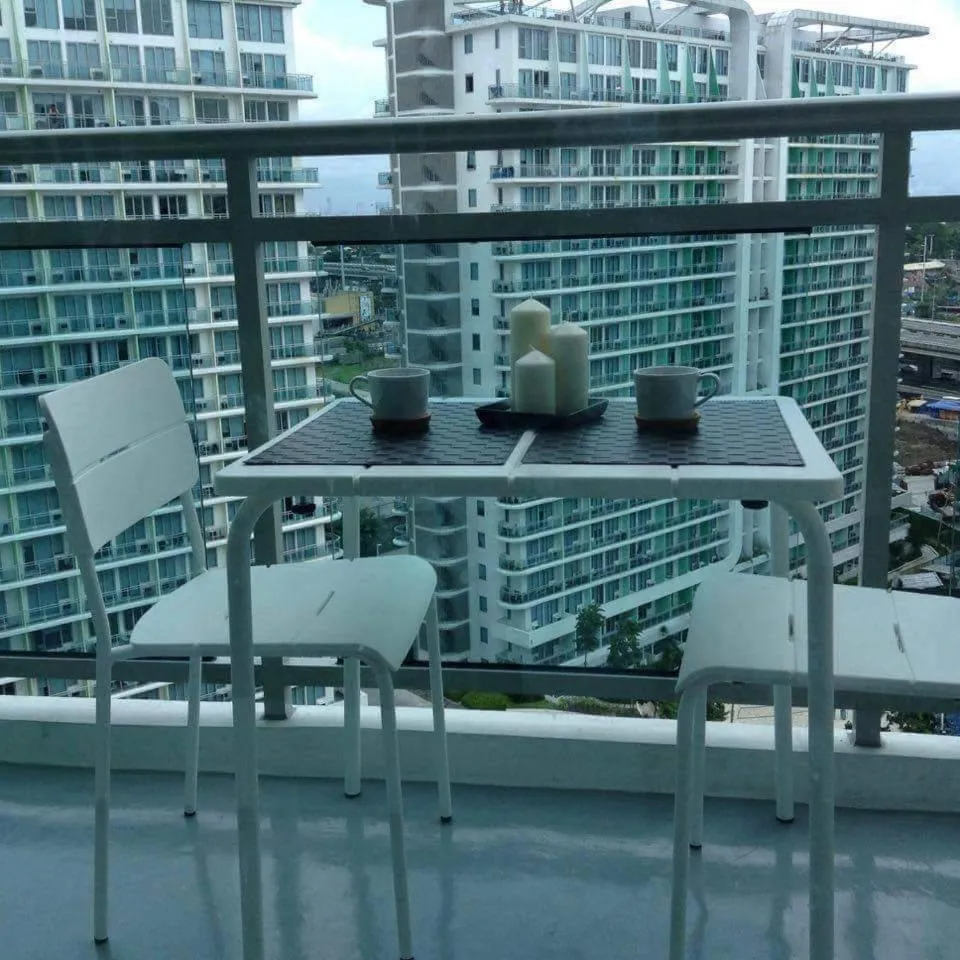 Azure Residences by Van Florendo