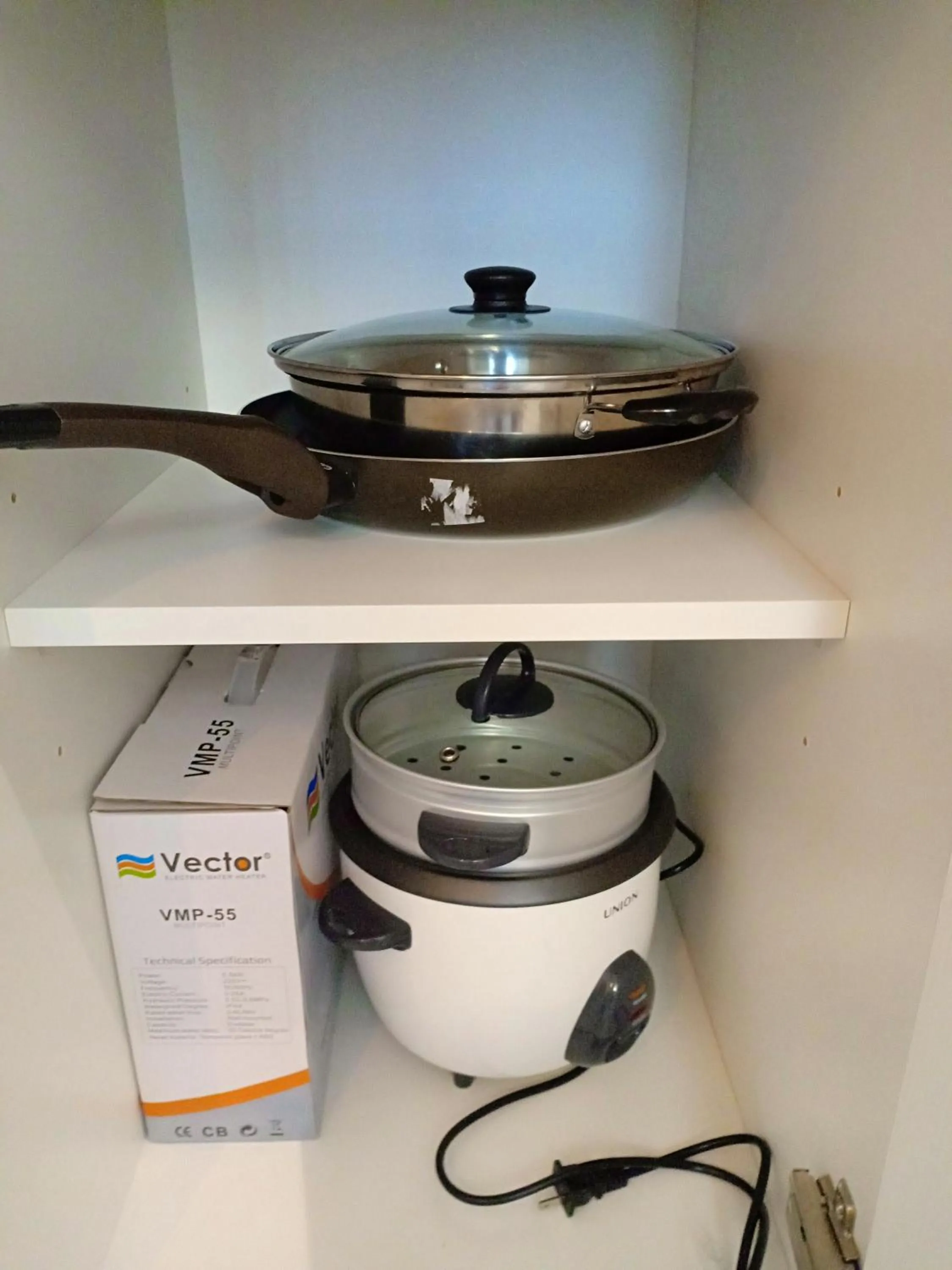 Azure Residences by Van Florendo