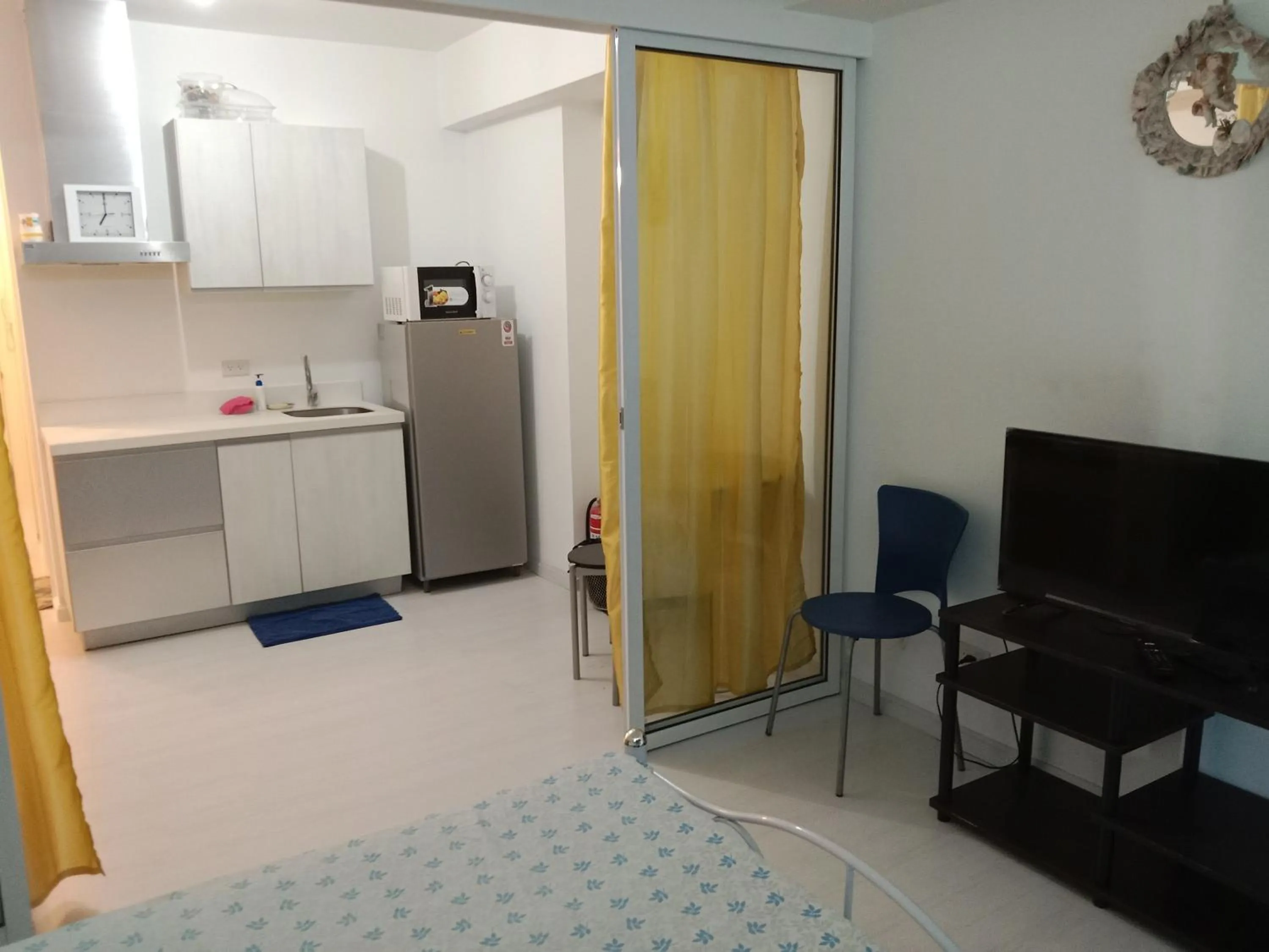 Azure Residences by Van Florendo