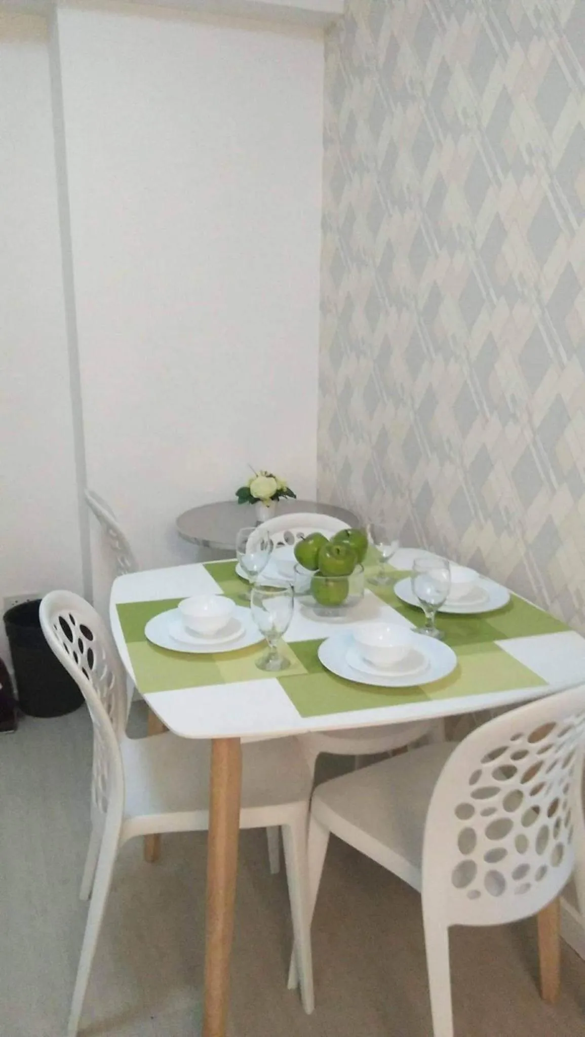 Dining area in Azure Residences by Van Florendo