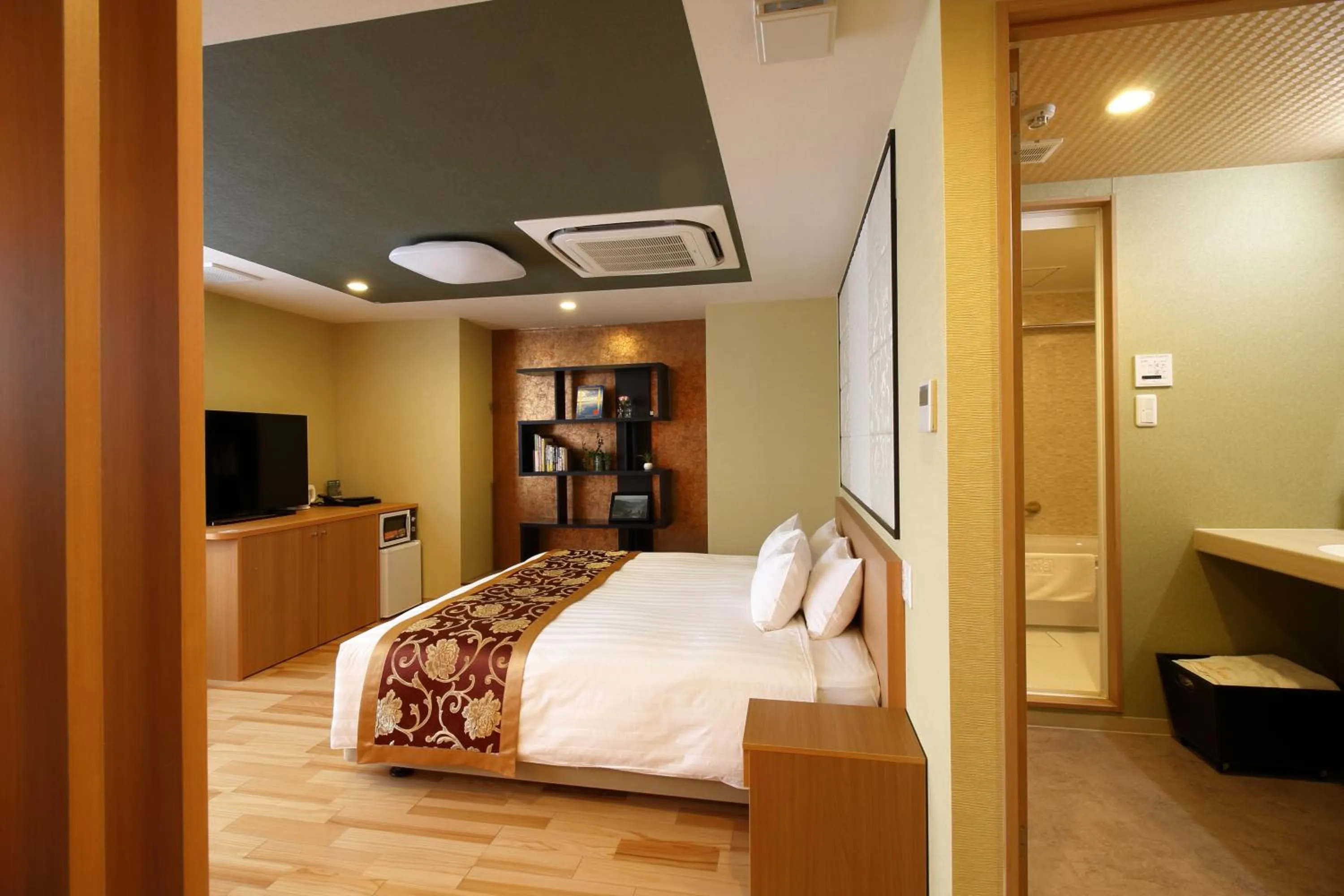 Photo of the whole room, Bed in Nagomi Hotel Nippori