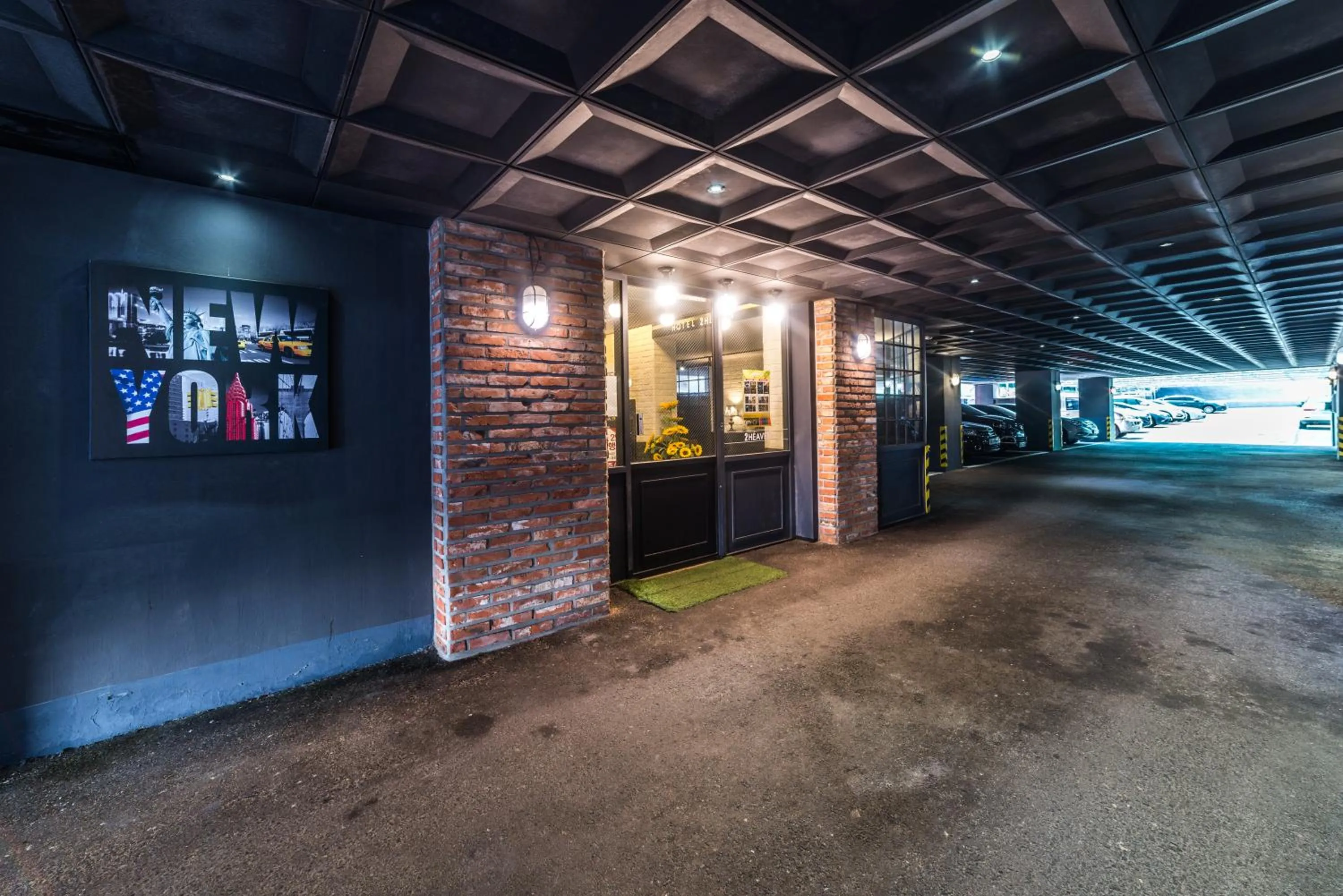 Property building in 2 Heaven Hotel Songdo