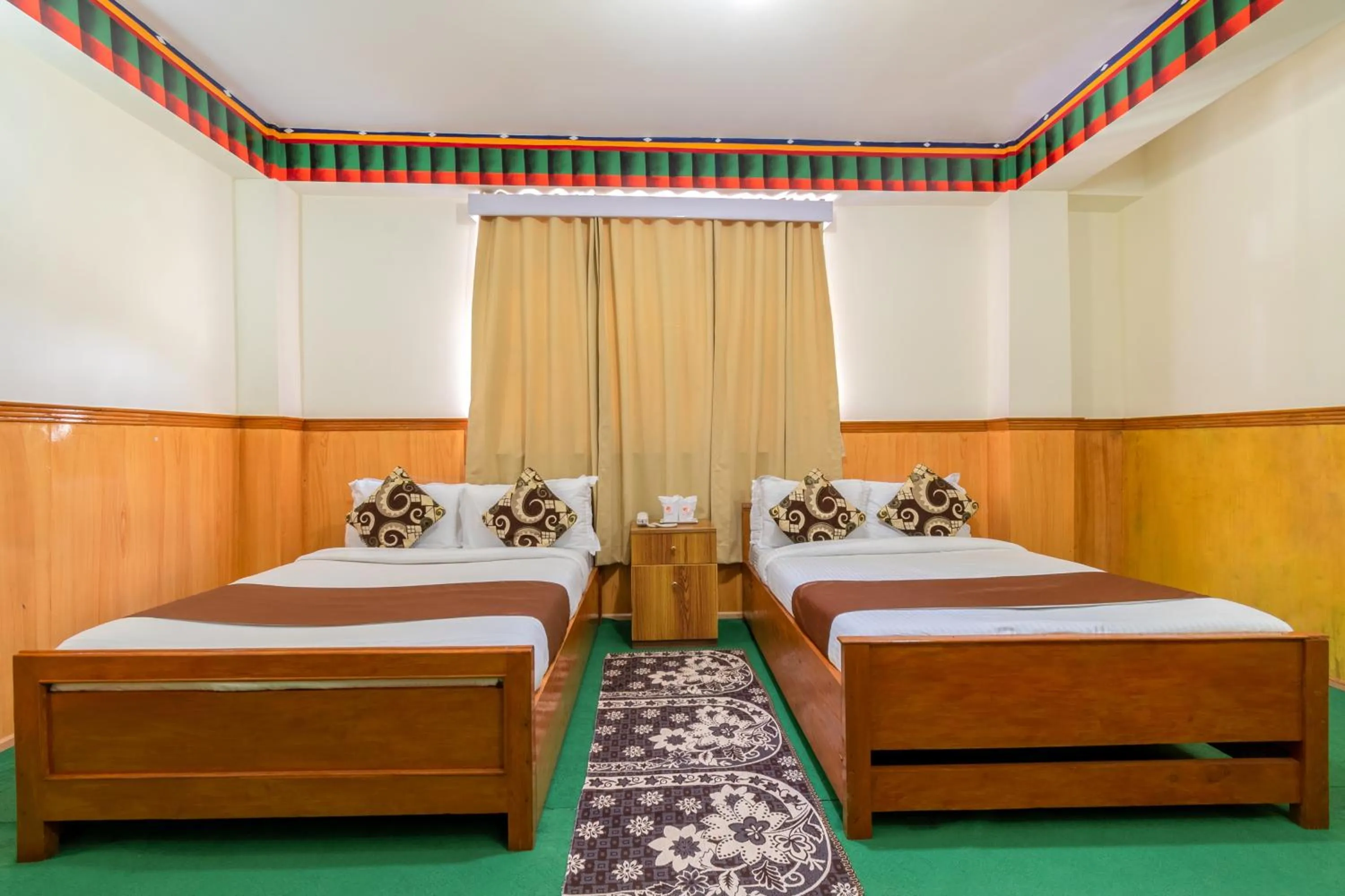 bunk bed, Bed in Magellan's The Grand Lachen