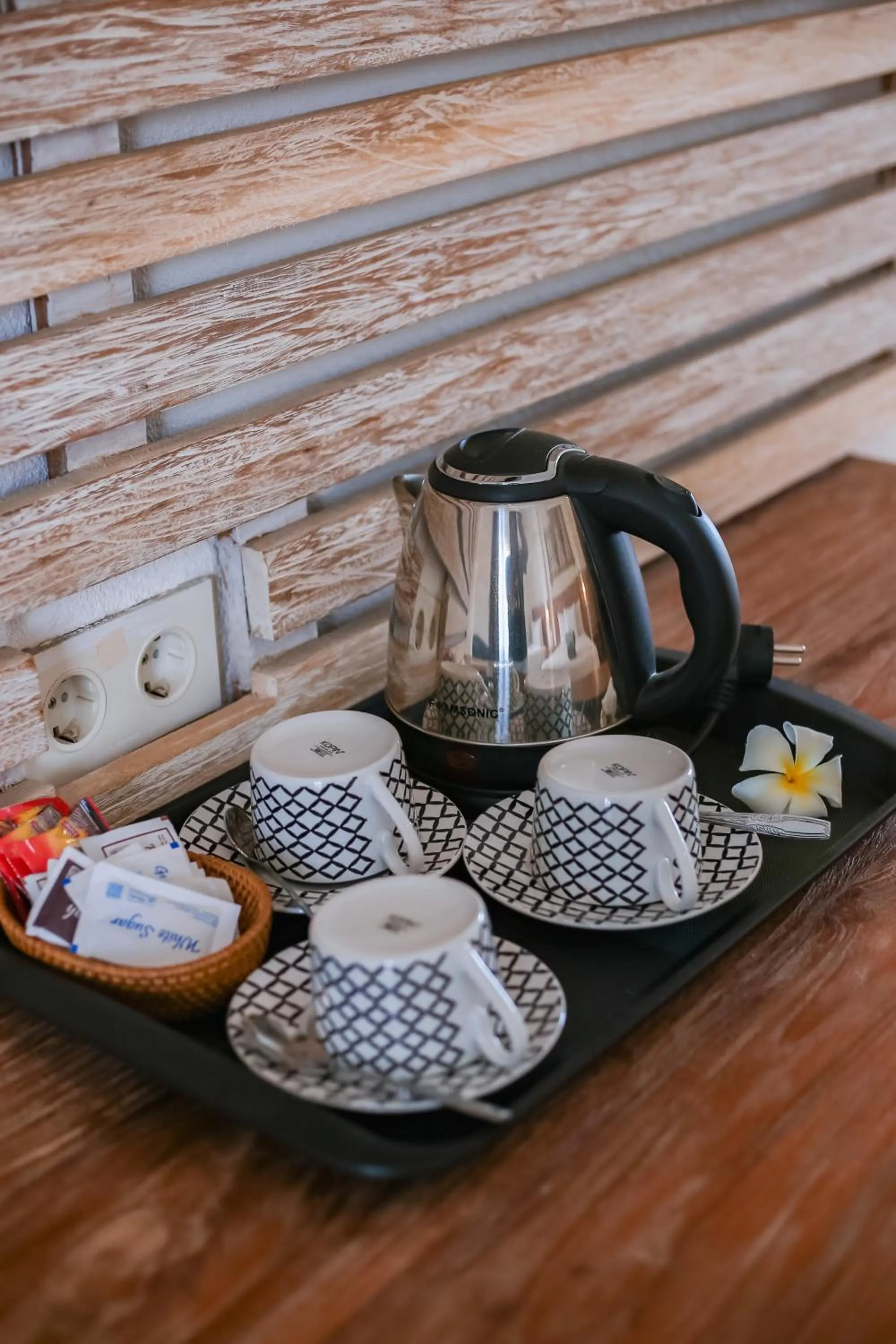 The 5 Brothers Hotel