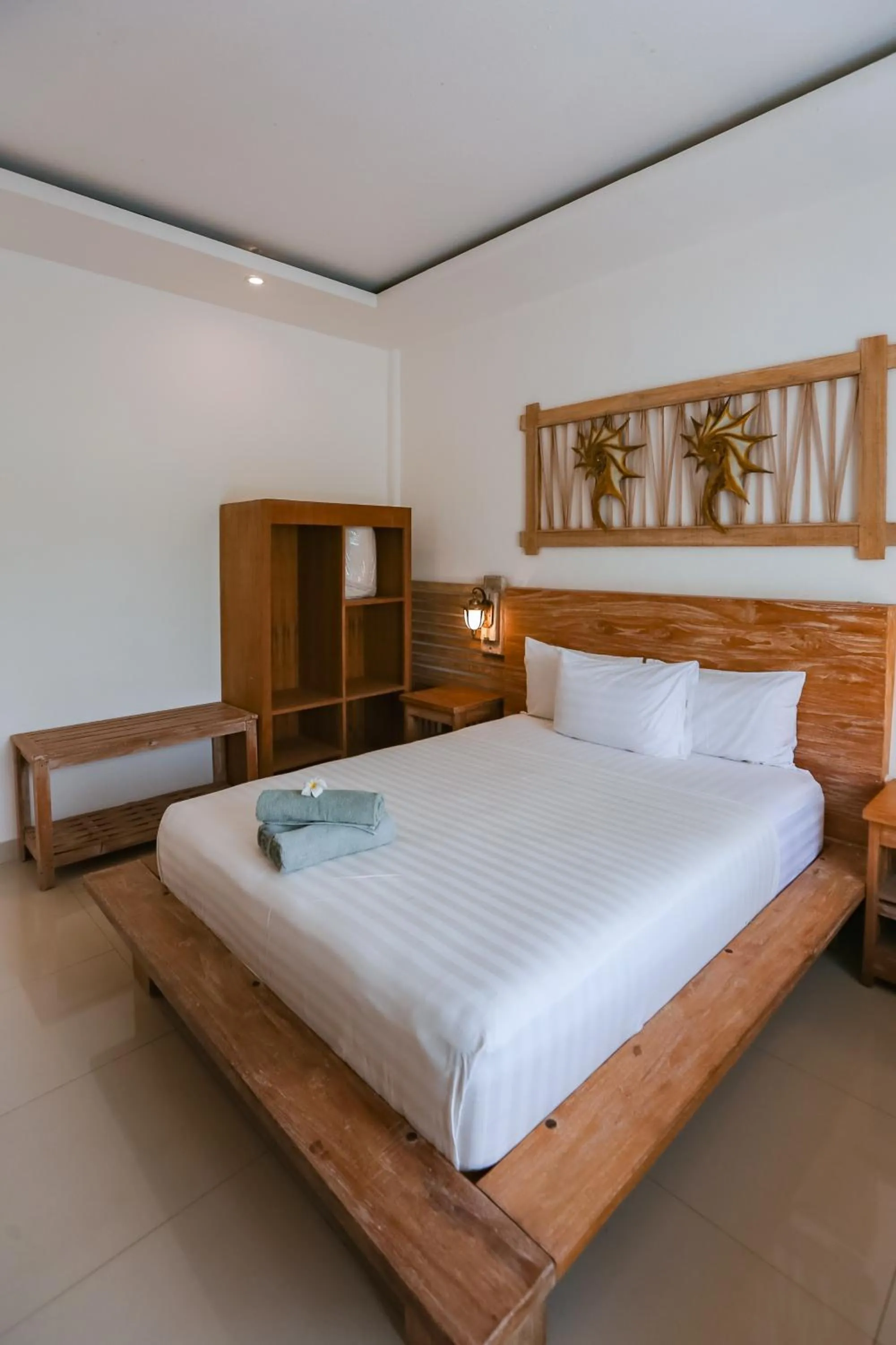 Bed in The 5 Brothers Hotel