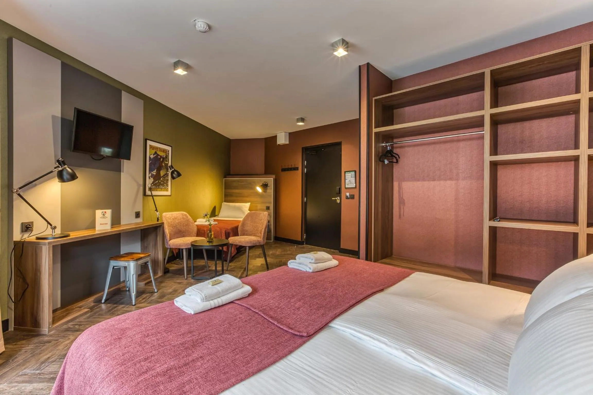 TV and multimedia, Bed in Pointe Isabelle