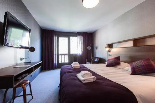 Bed in Pointe Isabelle