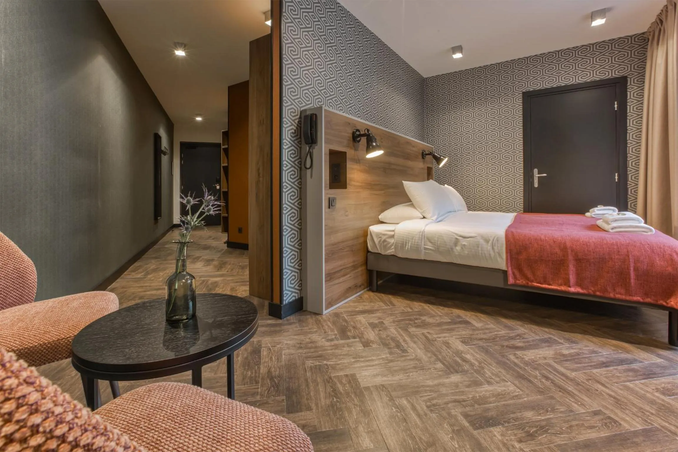 Bed in Pointe Isabelle