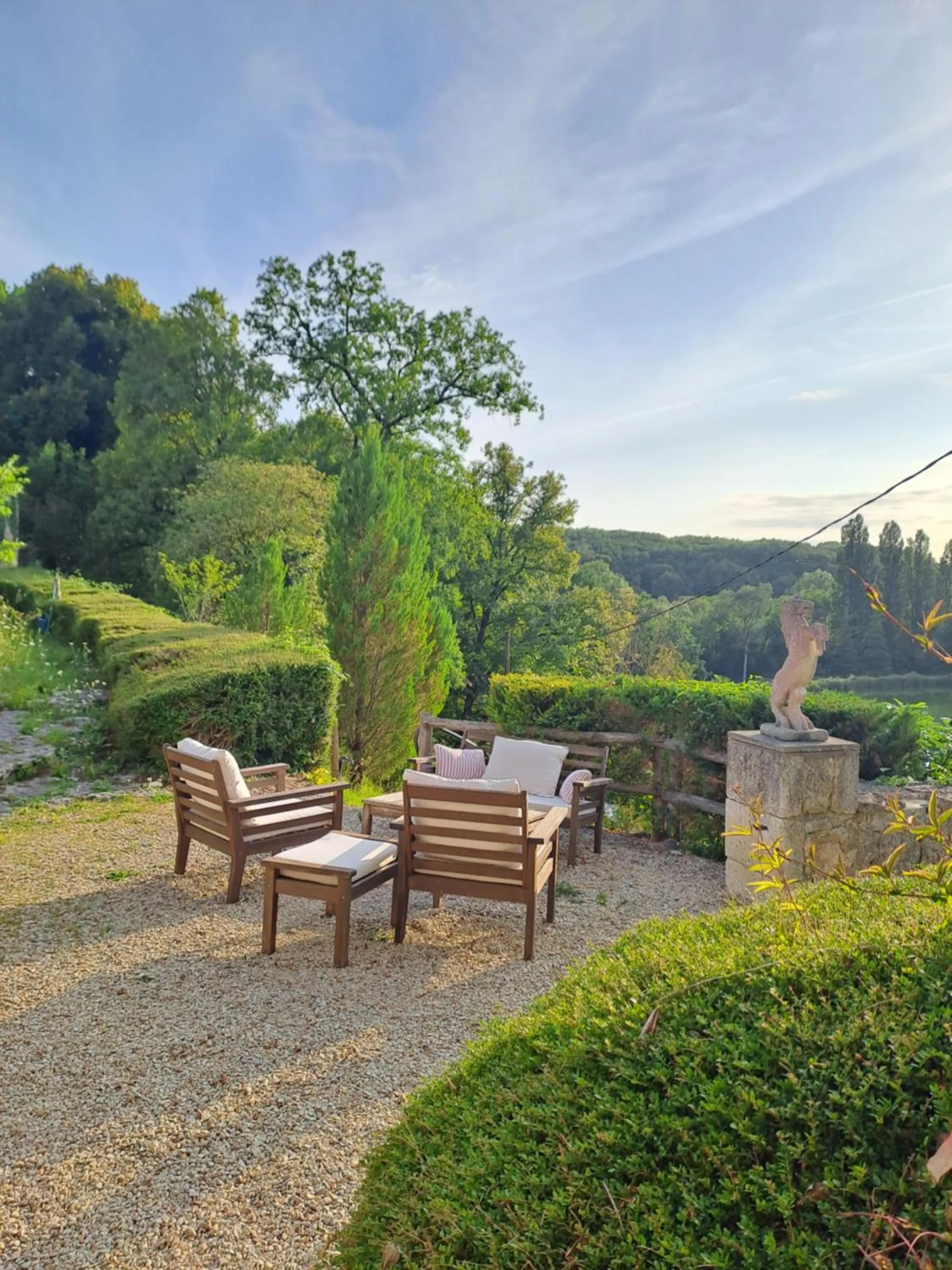 Restaurant/places to eat in Logis Hotels Domaine du Châtelard