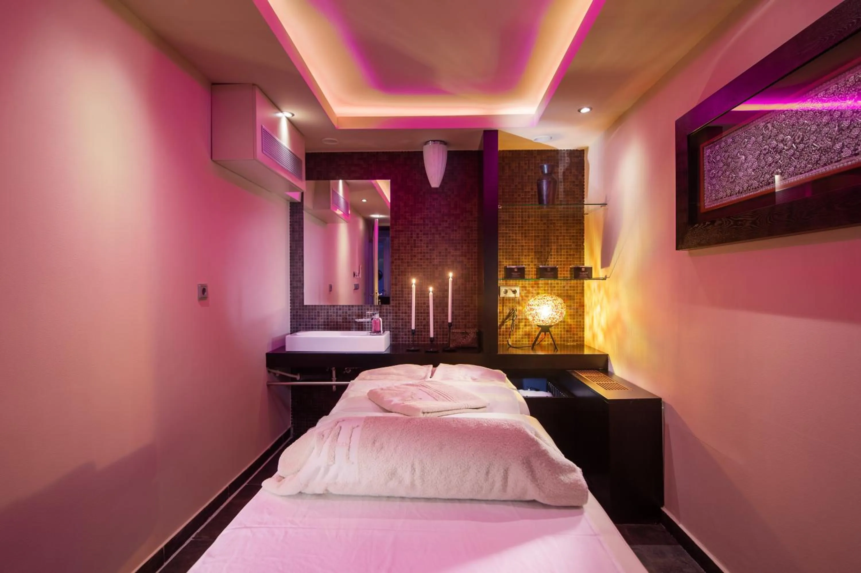 Massage, Bed in Hotel Aleksander Medical & SPA