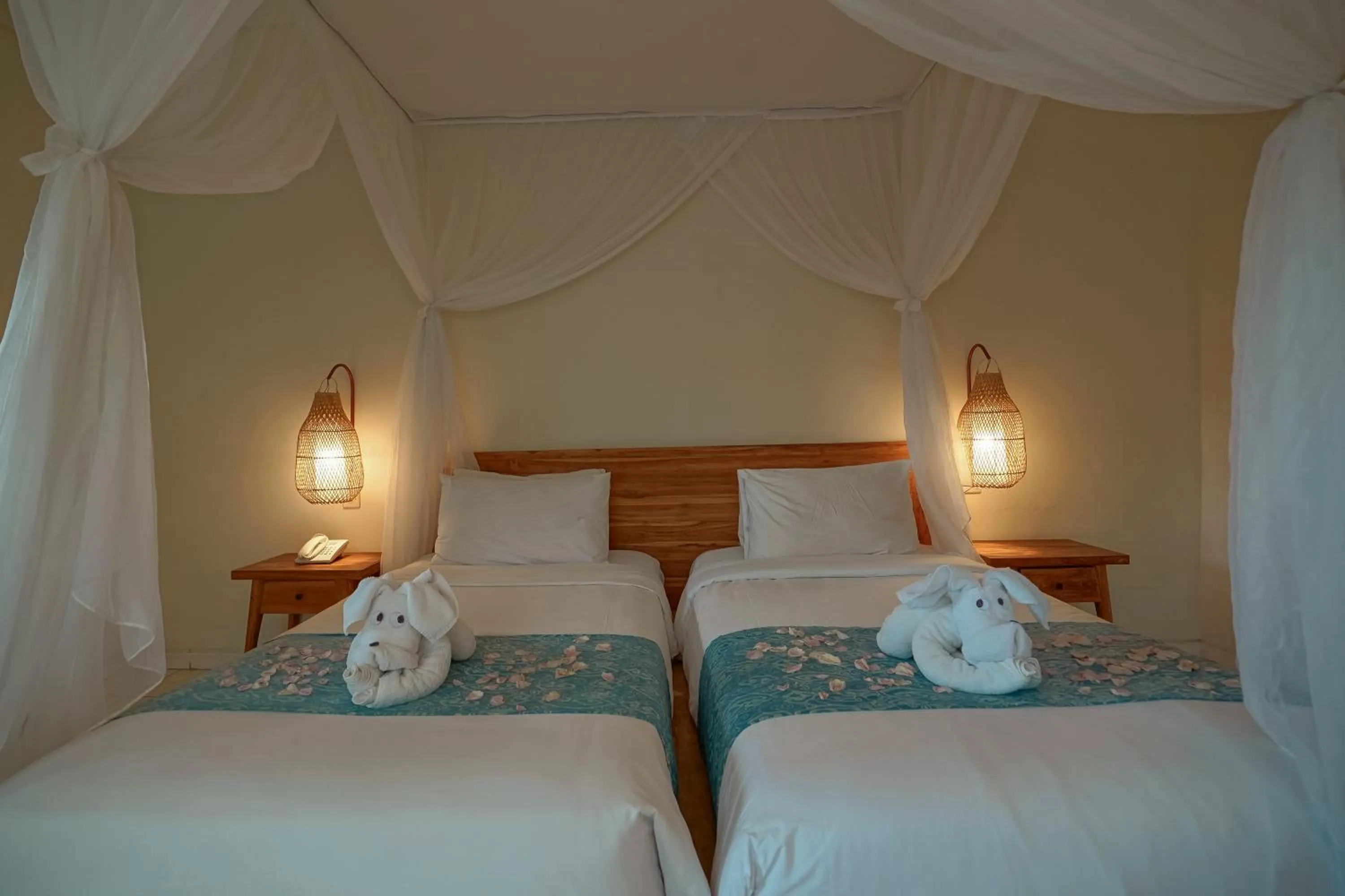 Bed in Pertiwi Resort & Spa