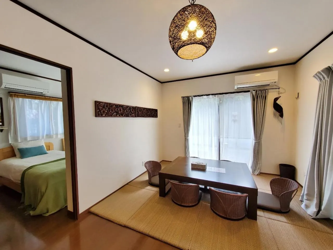 Living room, Bed in Sea Stay Okinawa
