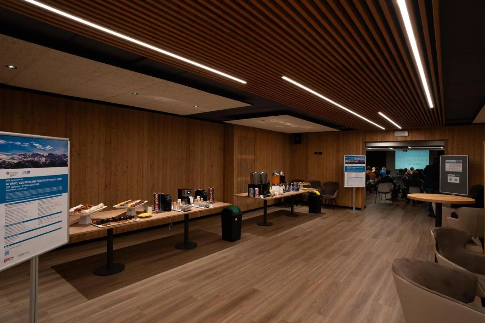 Meeting/conference room in Hotel Alpen