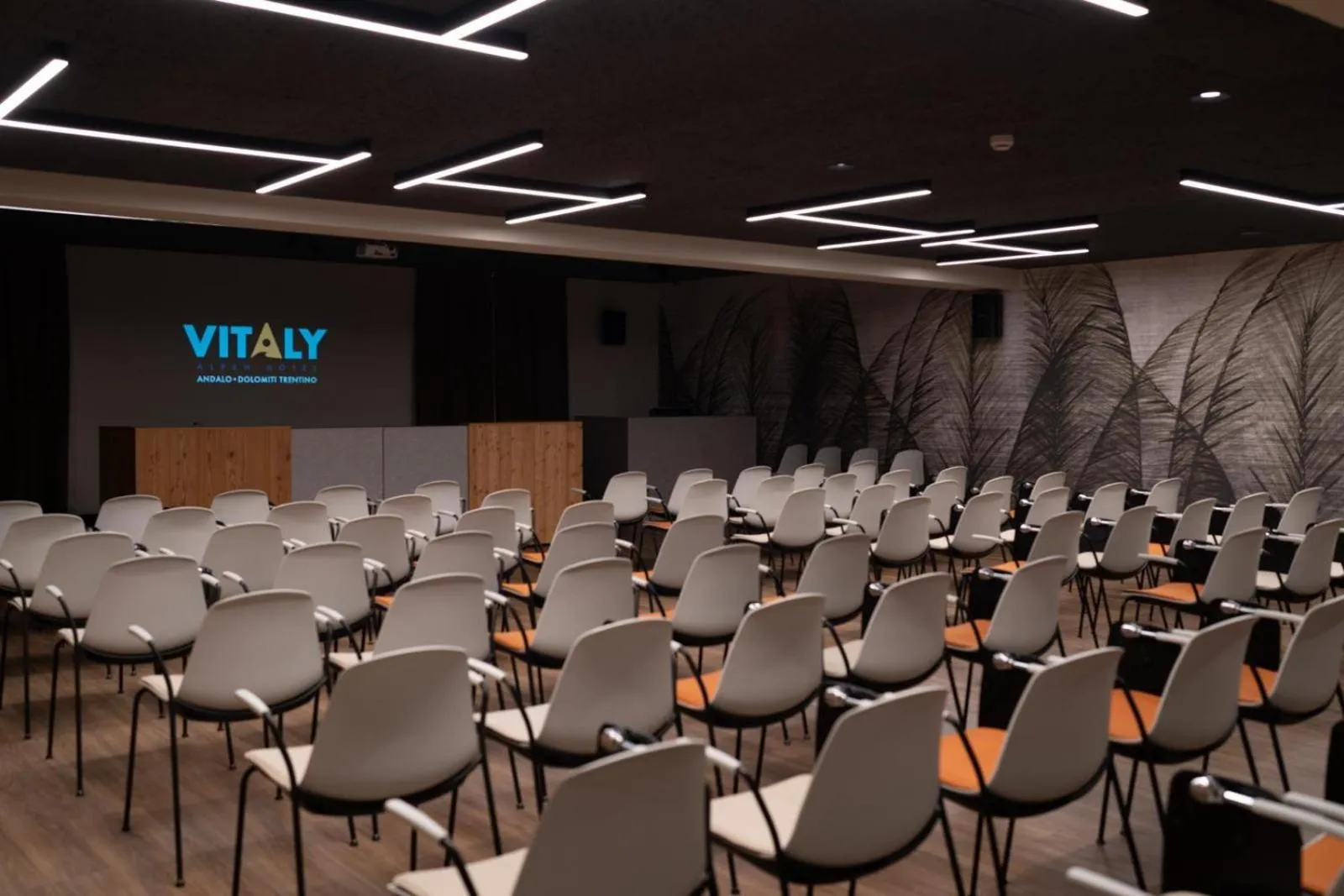 Meeting/conference room in Hotel Alpen