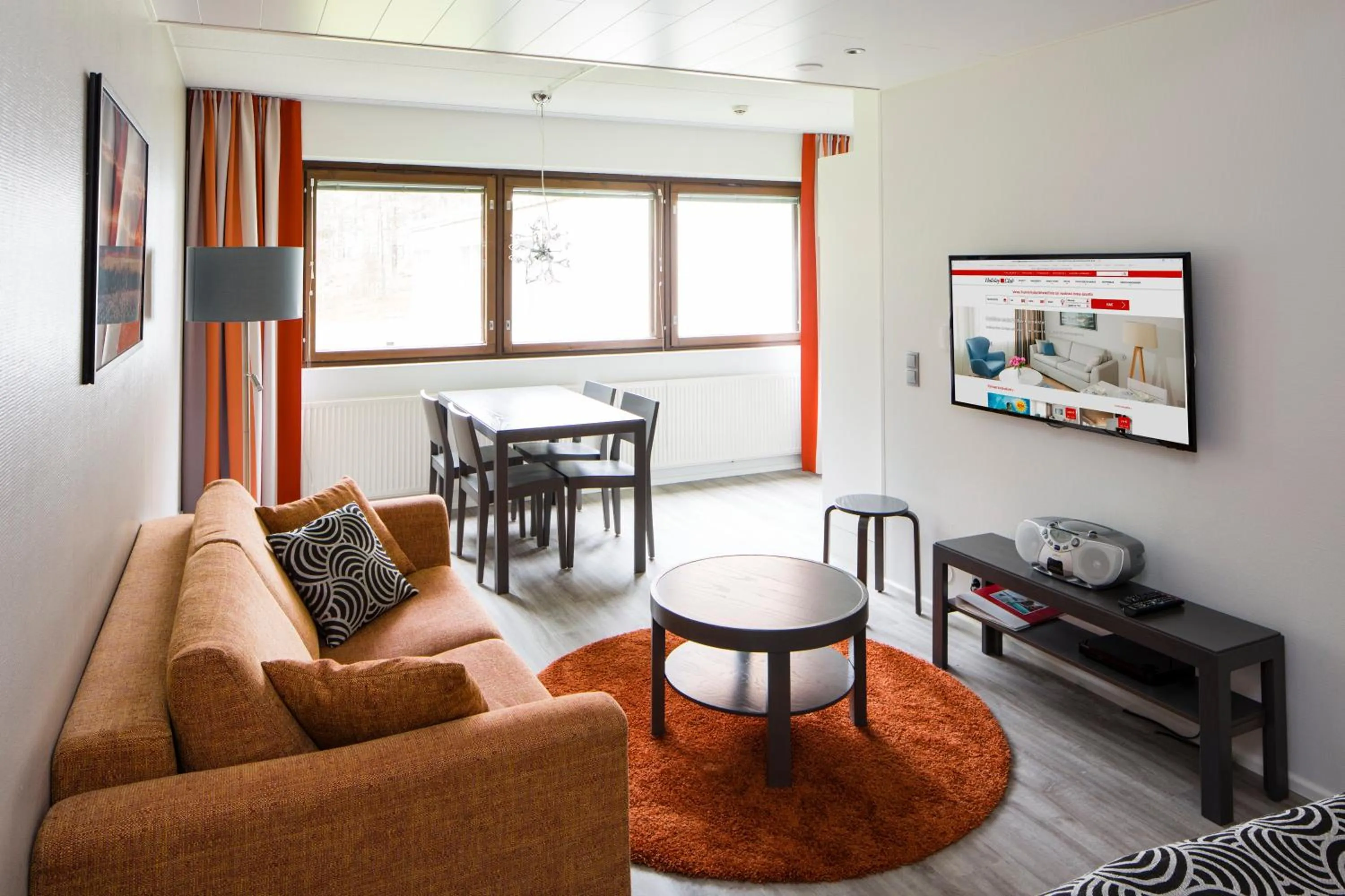 TV and multimedia in Holiday Club Kuusamon Tropiikki Apartments