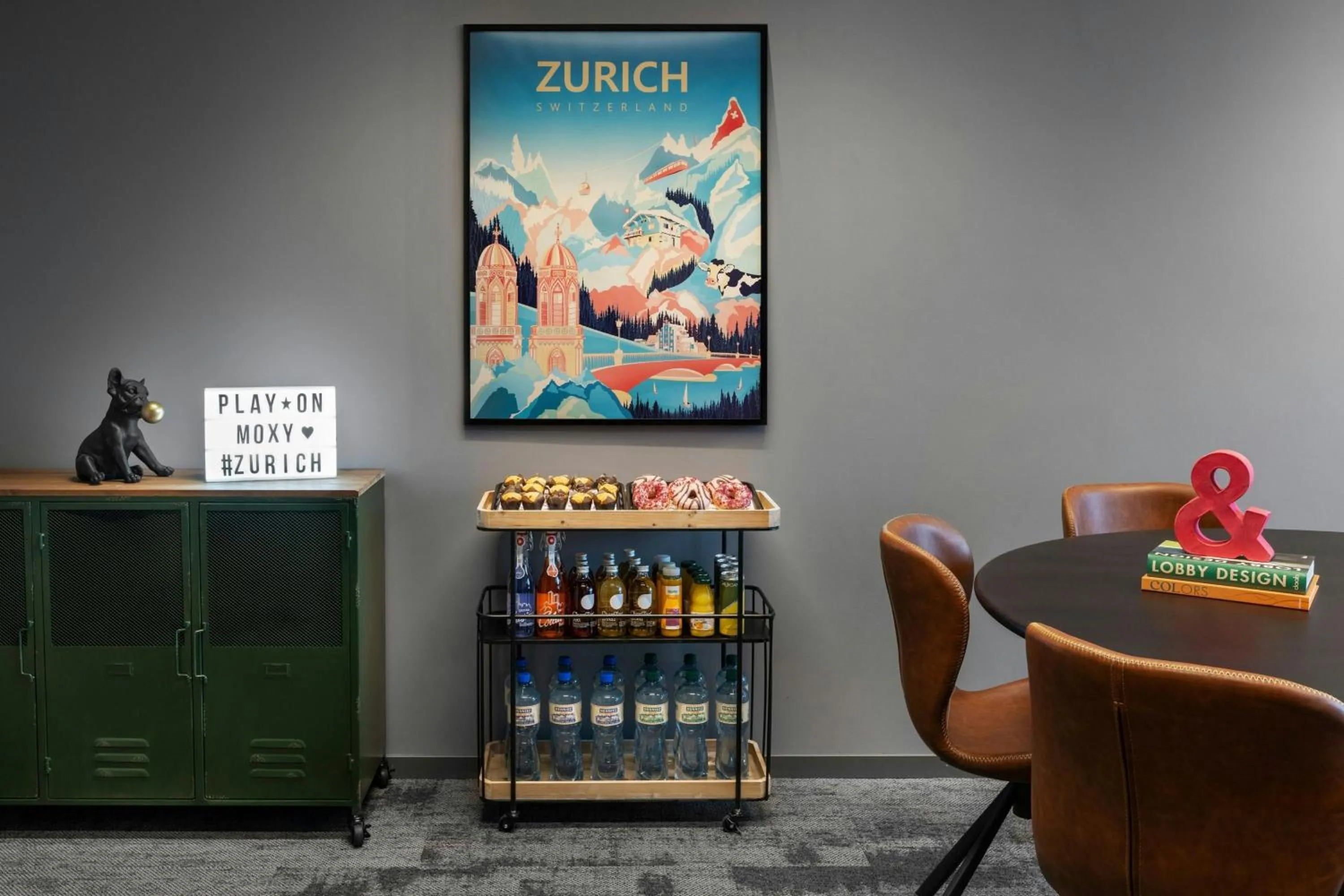 Meeting/conference room in Moxy Zurich