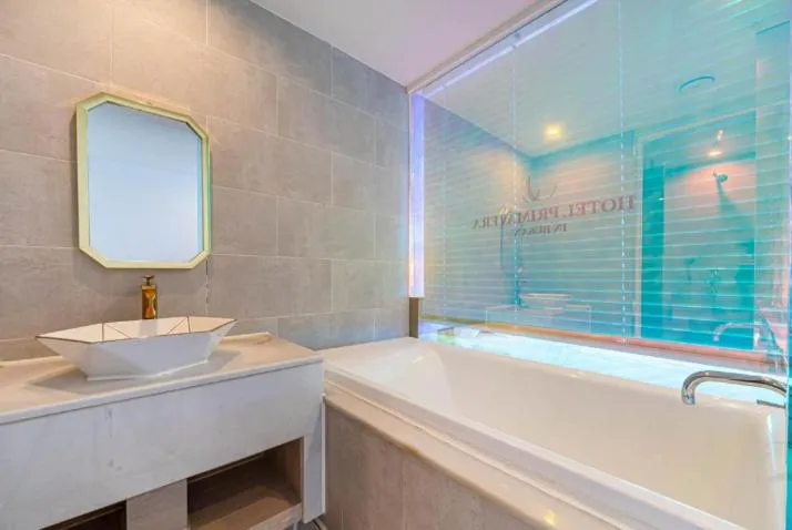 Hot Tub in Gwangalli Hotel primavera in Busan