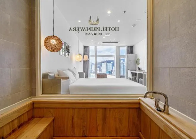 Bed in Gwangalli Hotel primavera in Busan