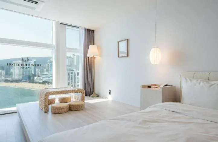 Bed in Gwangalli Hotel primavera in Busan