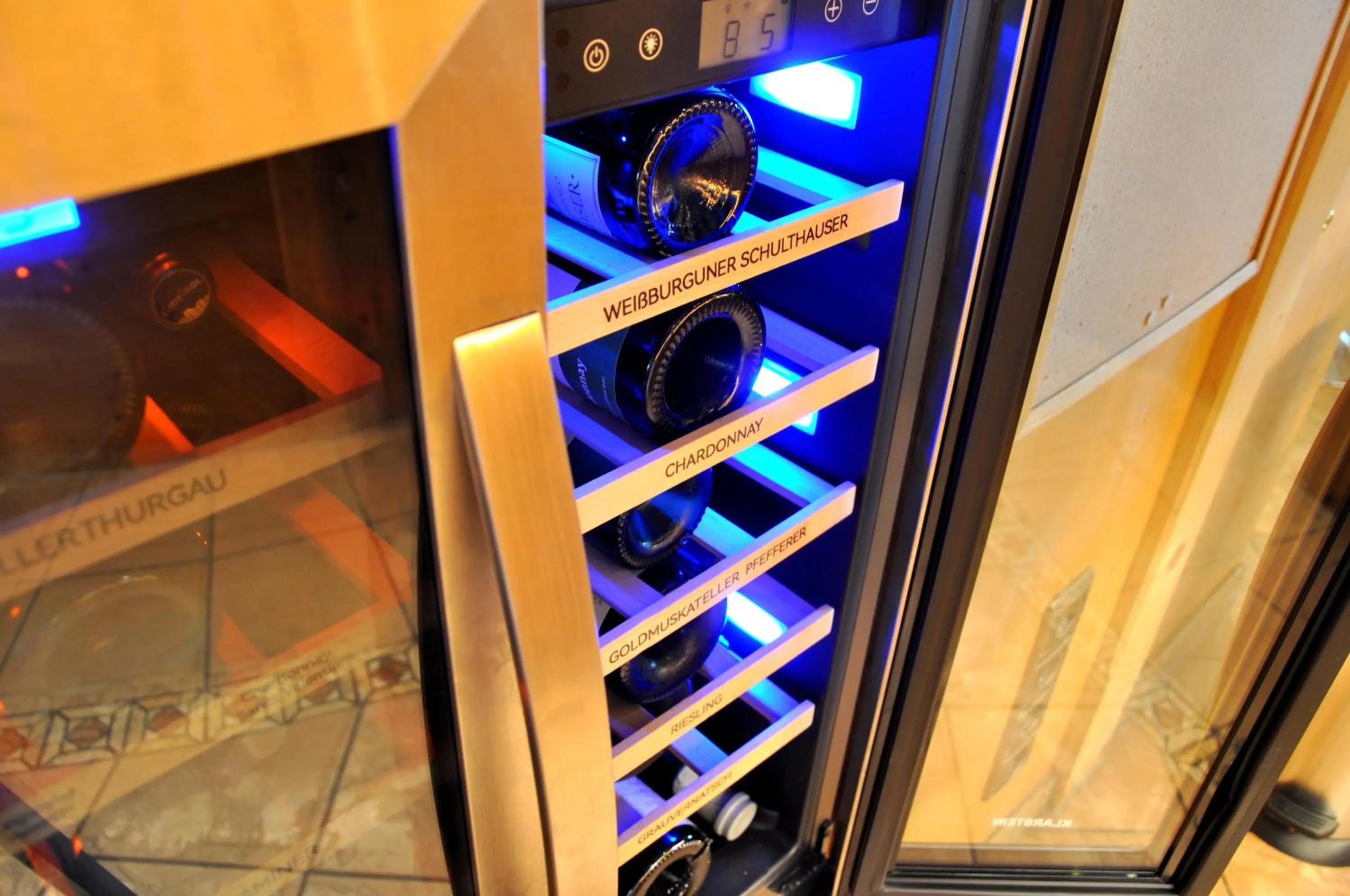 Lounge or bar in Hotel Traube - Stelvio