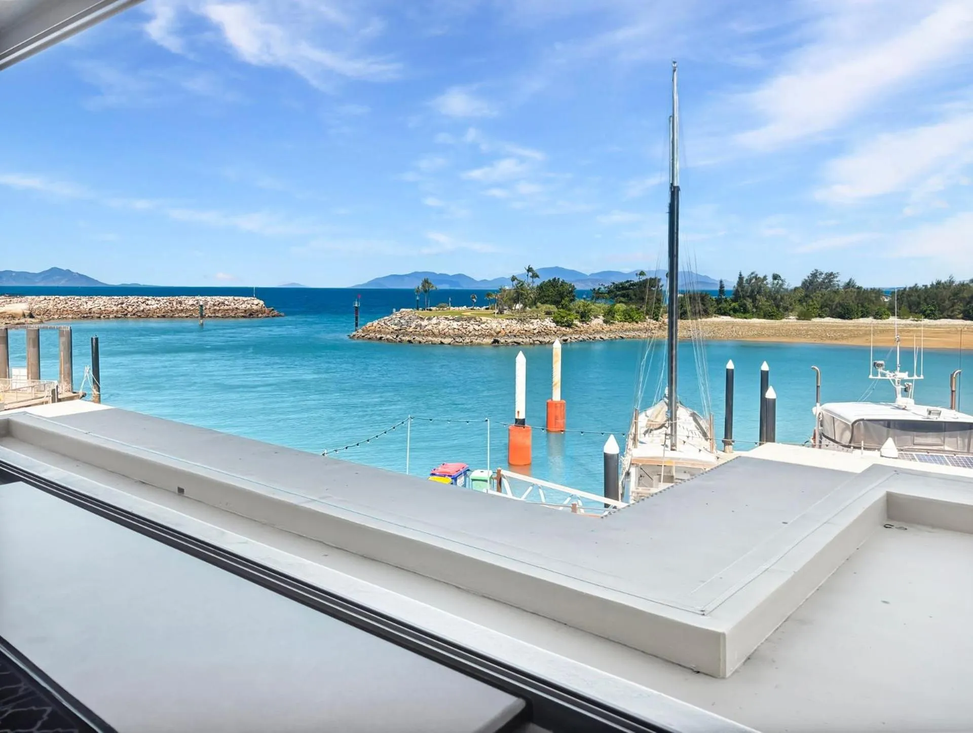 Blue on Blue Superior Studio Room 1271