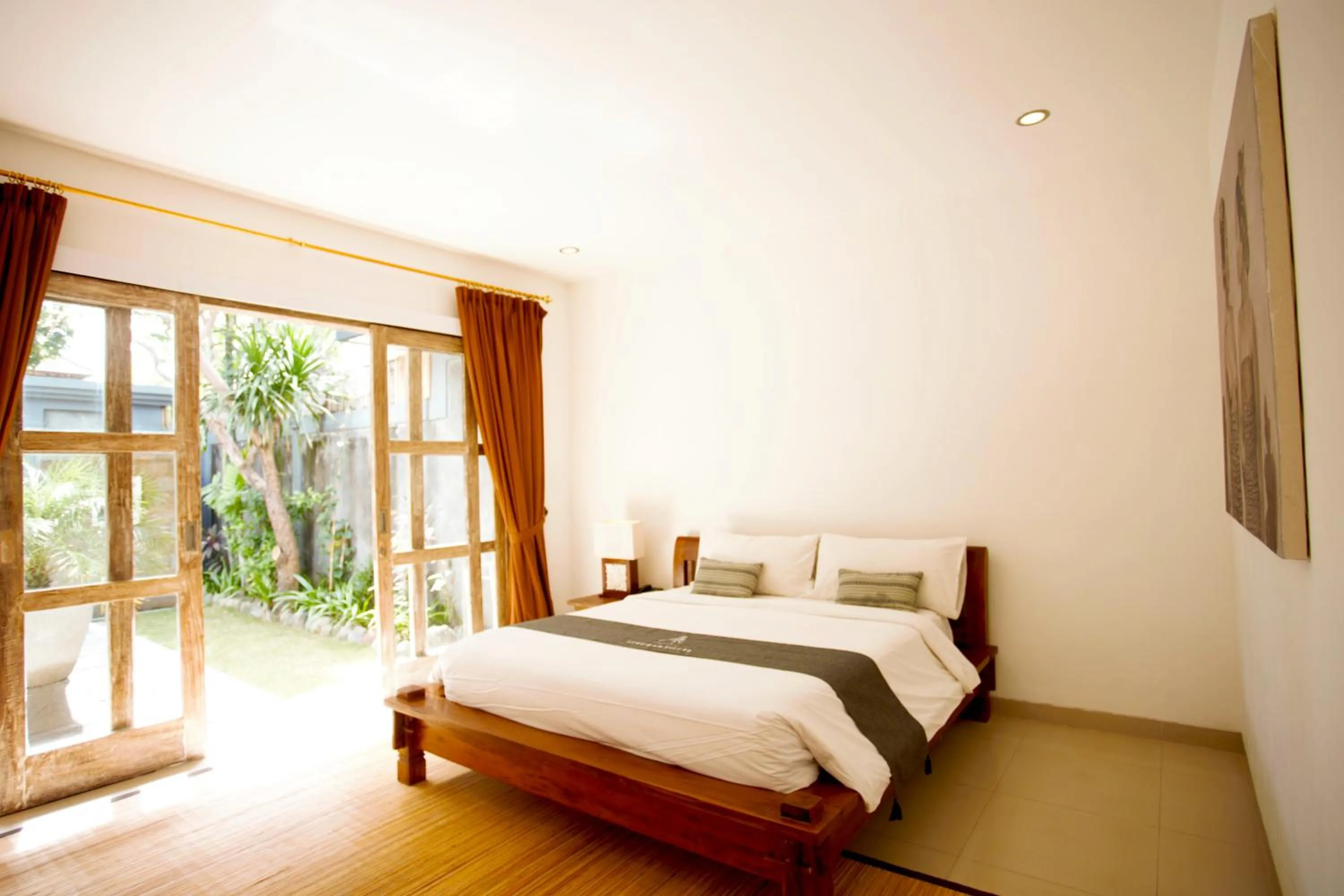 TV and multimedia, Bed in Singgah Villas Seminyak
