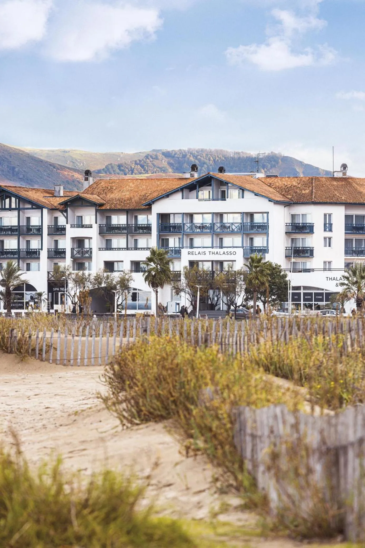 Facade/entrance in Hôtel Serge Blanco - Relais Thalasso & Spa