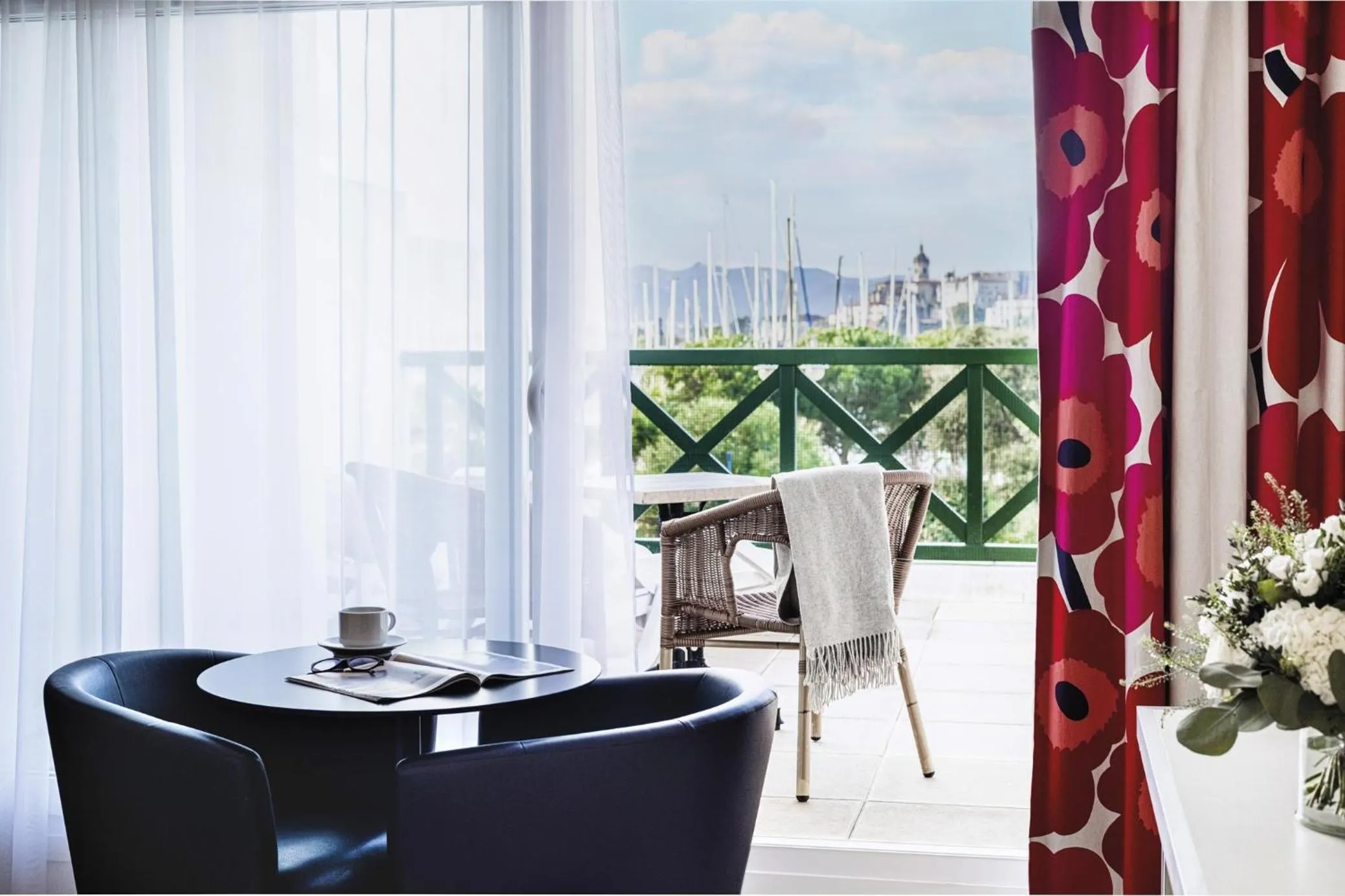 Balcony/Terrace in Hôtel Serge Blanco - Relais Thalasso & Spa