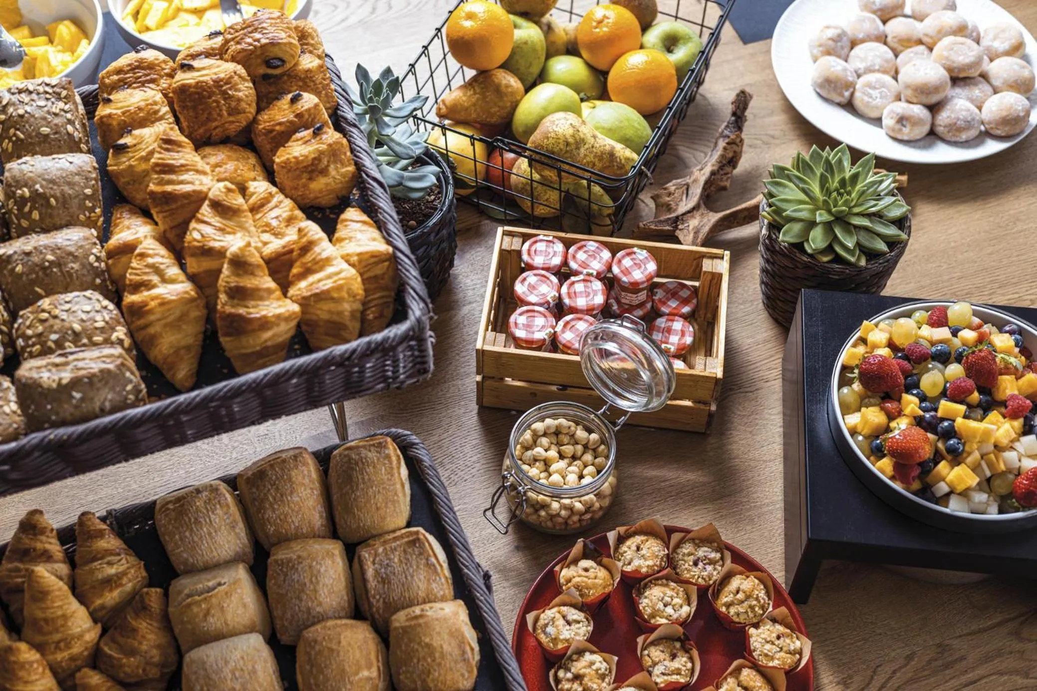 Breakfast in Hôtel Serge Blanco - Relais Thalasso & Spa