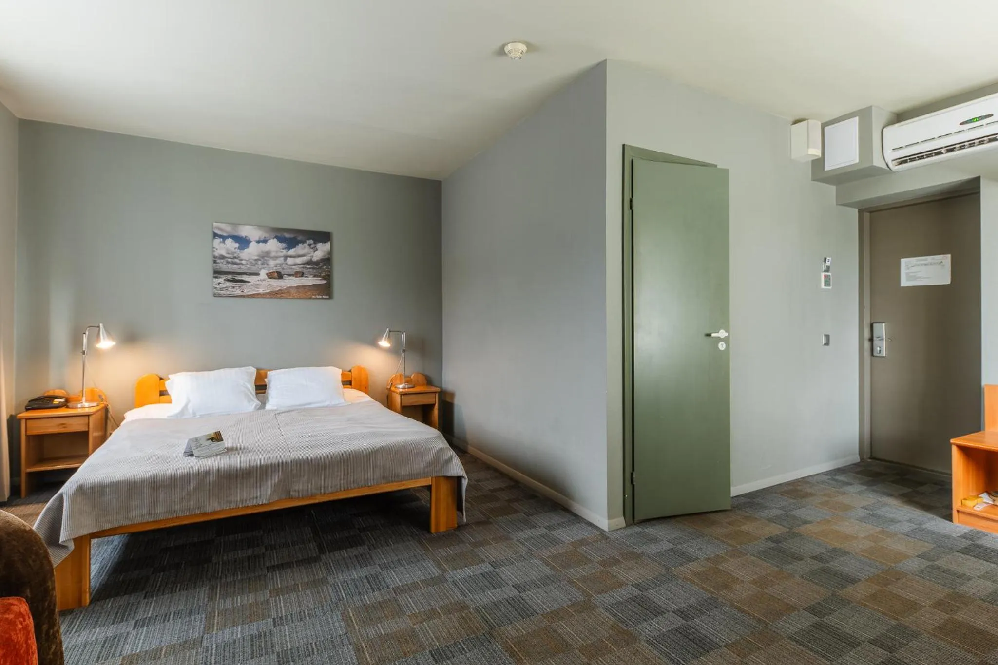 Bedroom, Bed in Liva Hotel