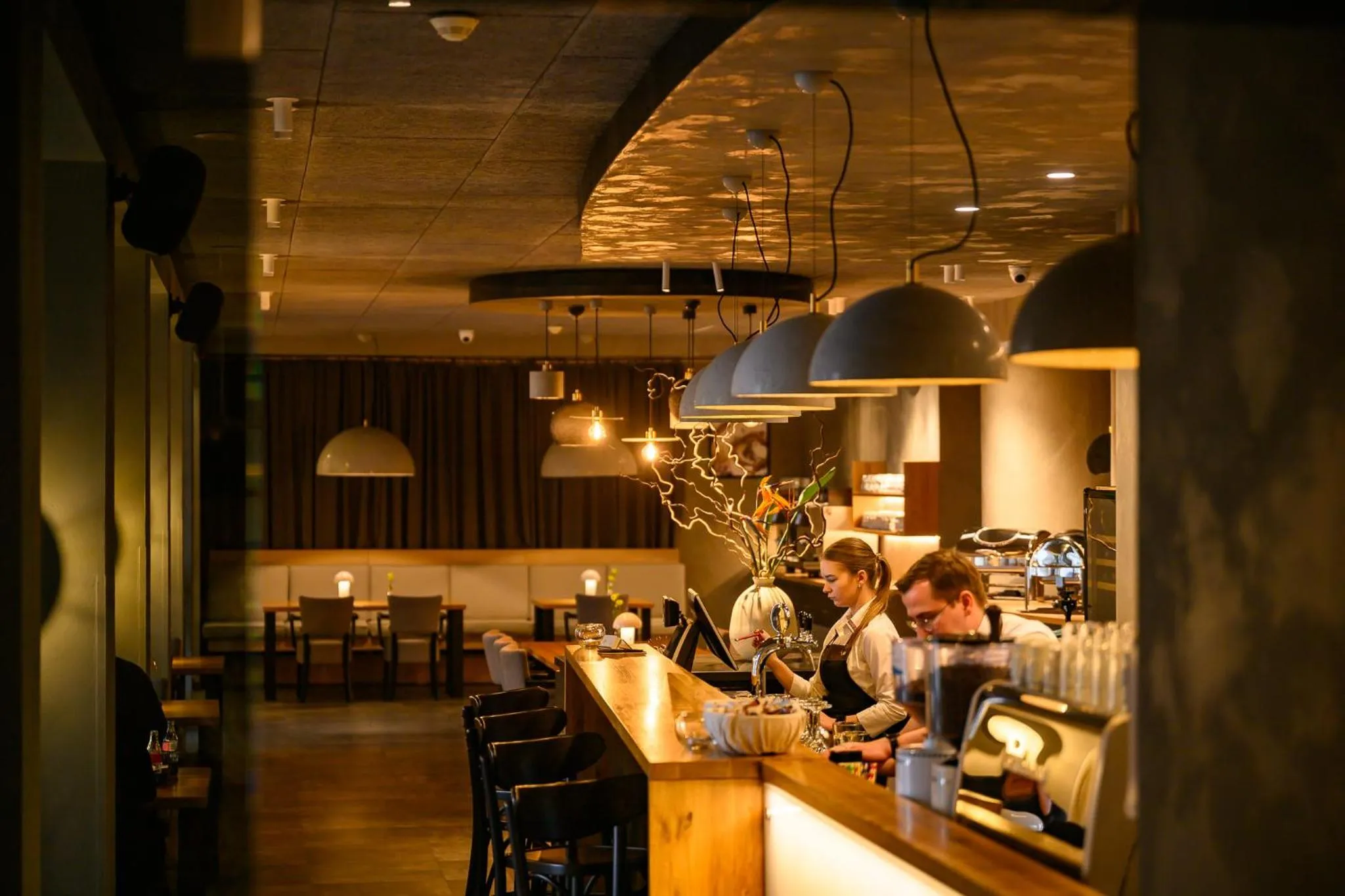 Restaurant/places to eat in Liva Hotel