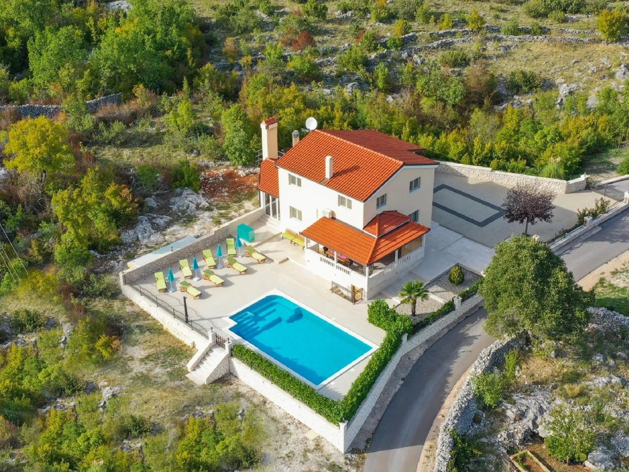 Property building in Villa Secret Beauty with Heated Saltwater Pool