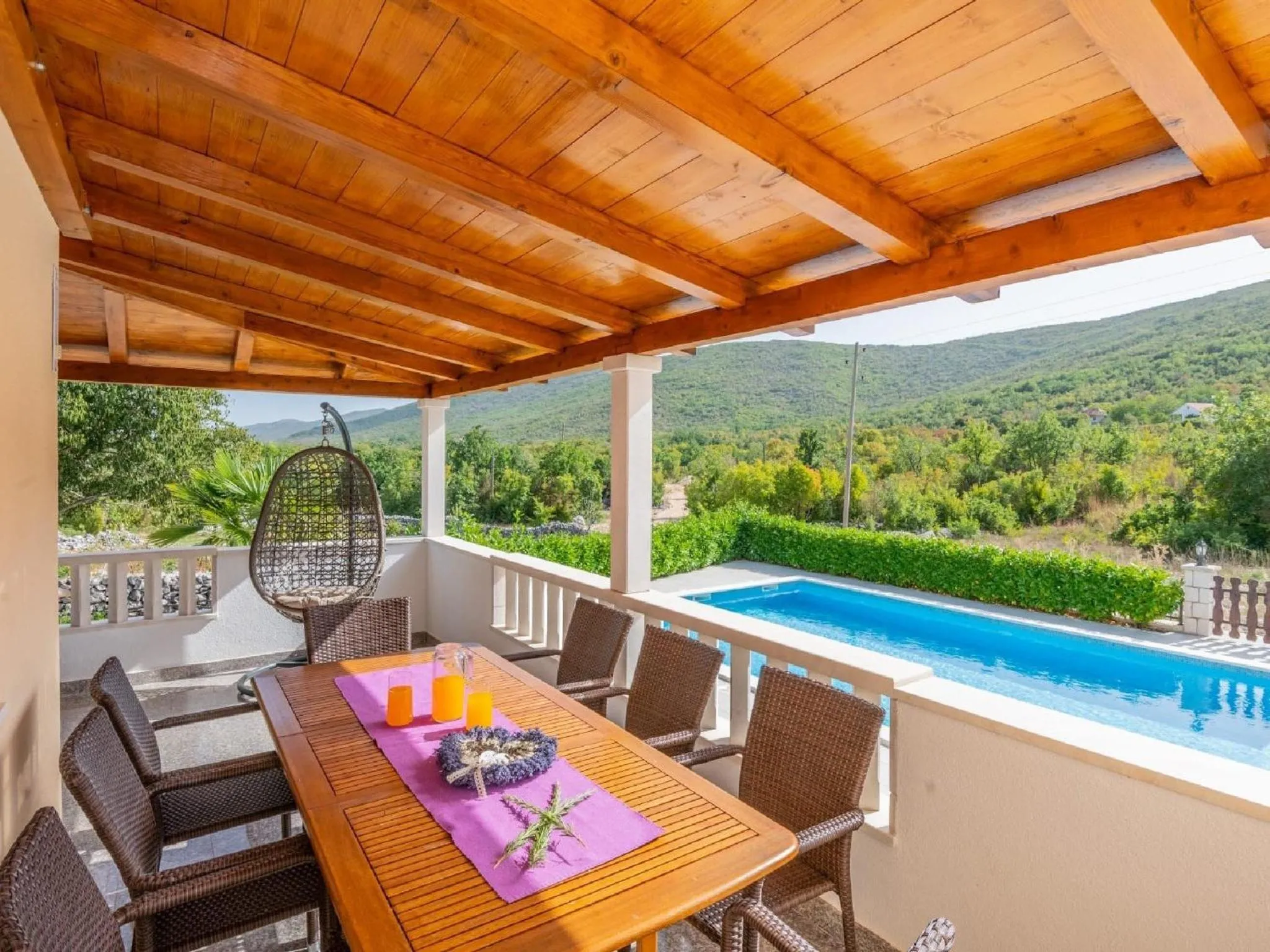 Day in Villa Secret Beauty with Heated Saltwater Pool