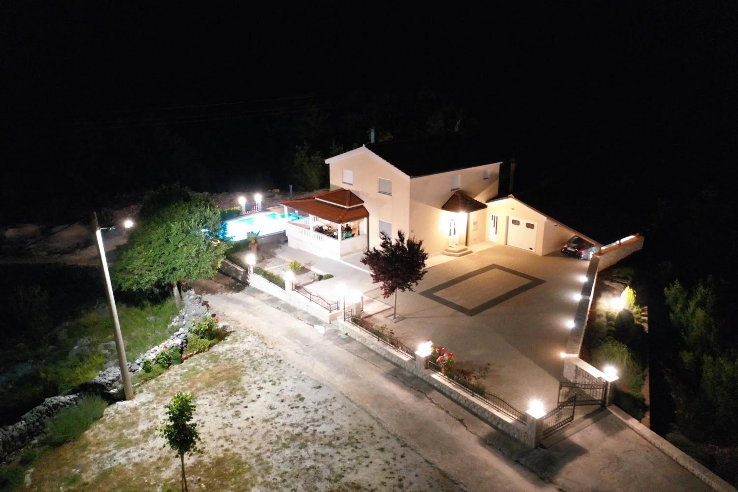 Property building in Villa Secret Beauty with Heated Saltwater Pool