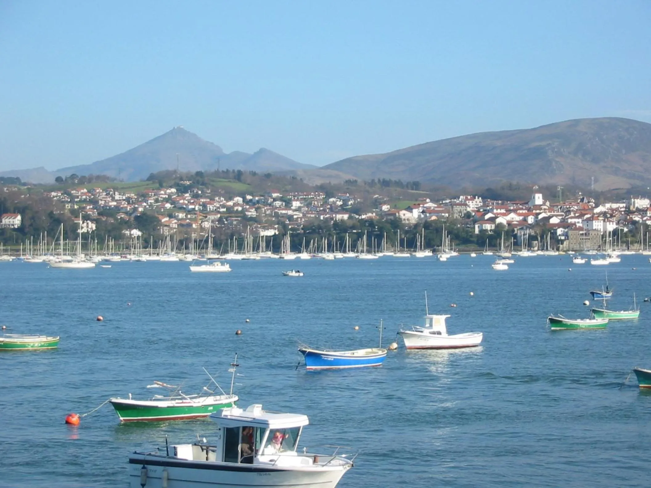 Area and facilities in Logis Hotel & Restaurant Bergeret Sport