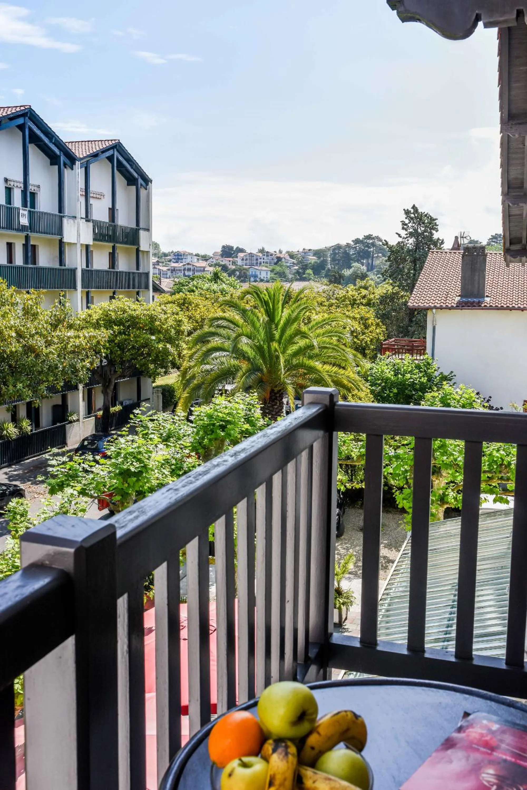 Balcony/Terrace in Logis Hotel & Restaurant Bergeret Sport